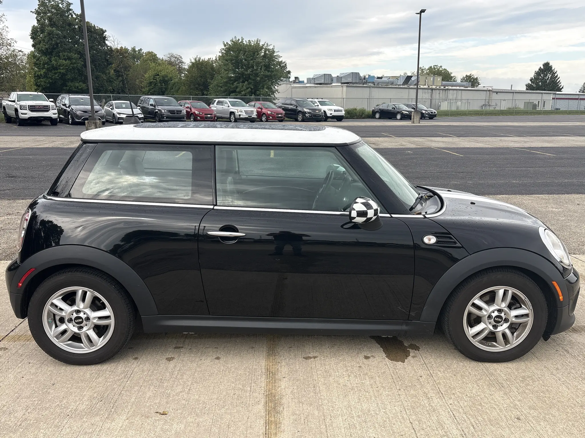 2012 MINI Cooper Base photo 3