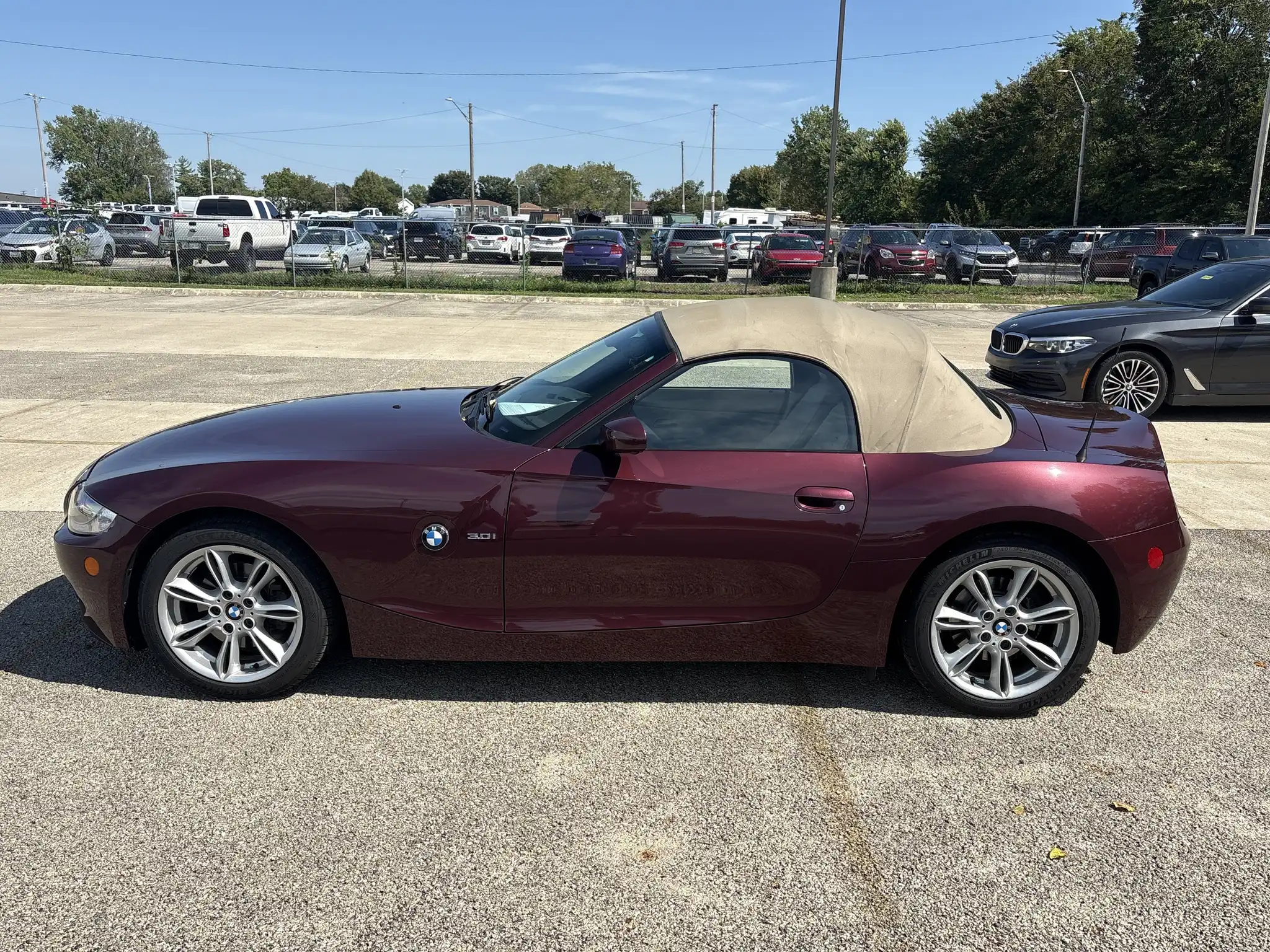 2005 BMW Z4 3.0i Roadster's photo