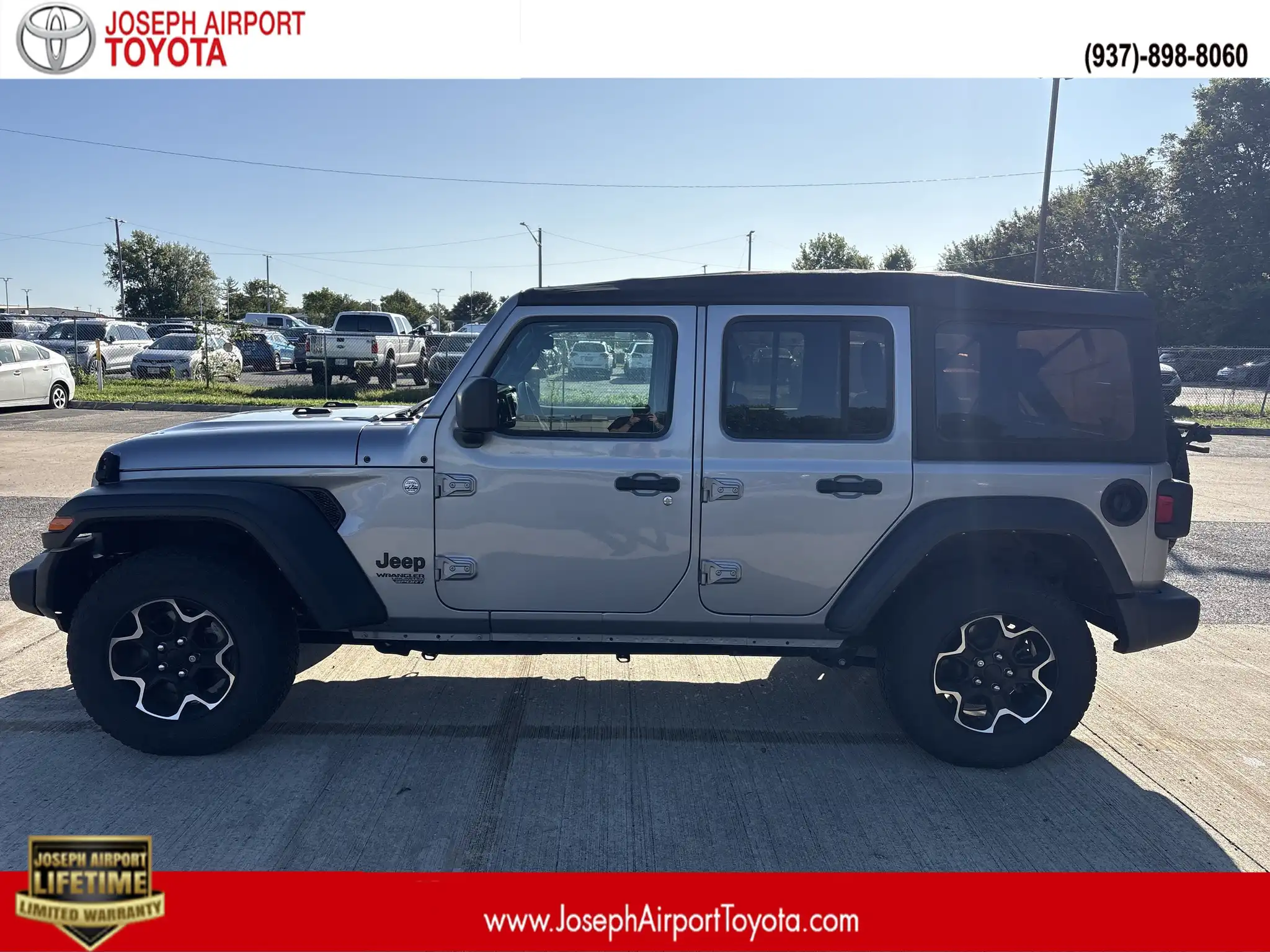 2021 Jeep Wrangler Sport S's photo