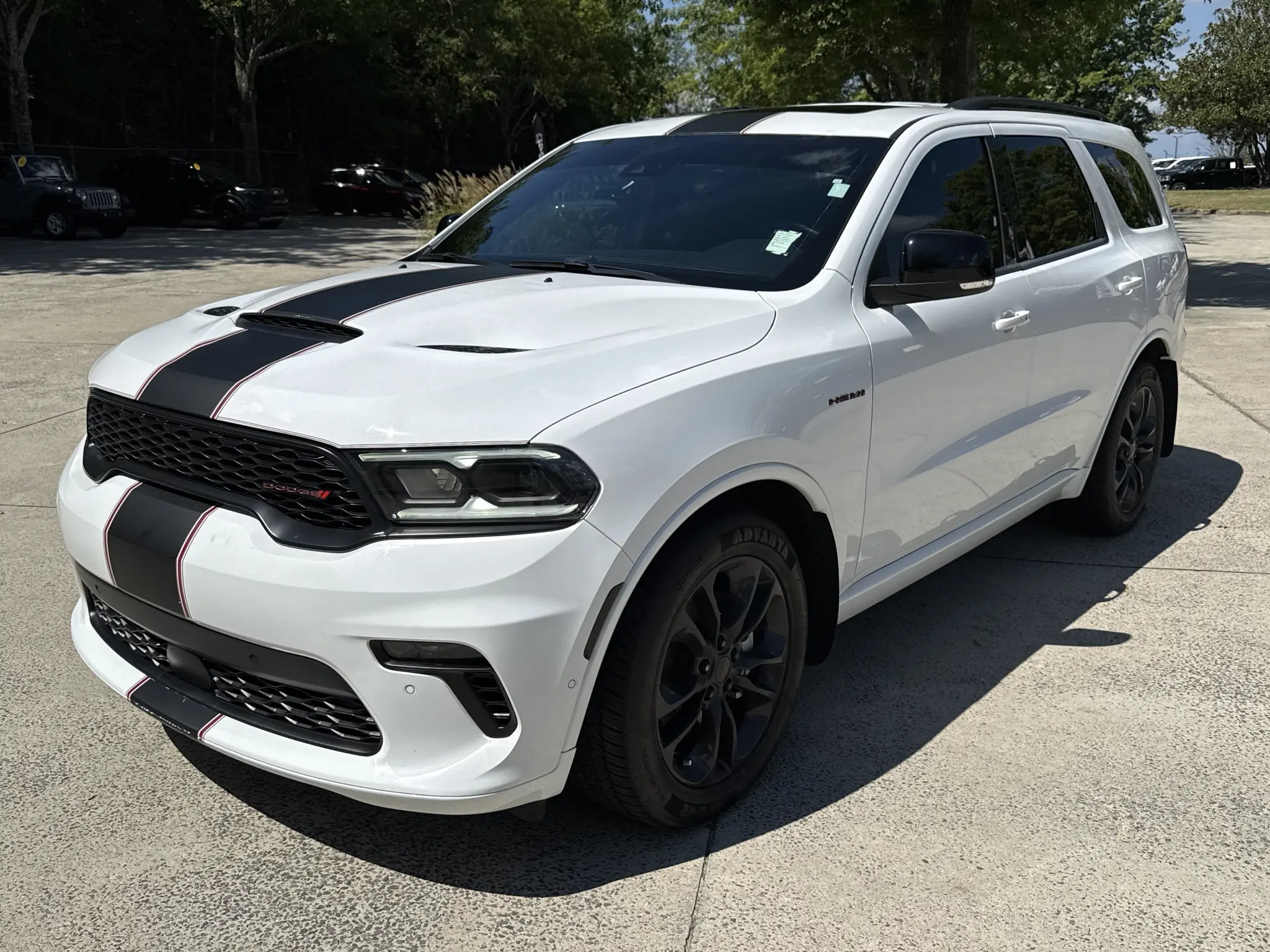 2023 Dodge Durango R/T AWD Premium photo 3