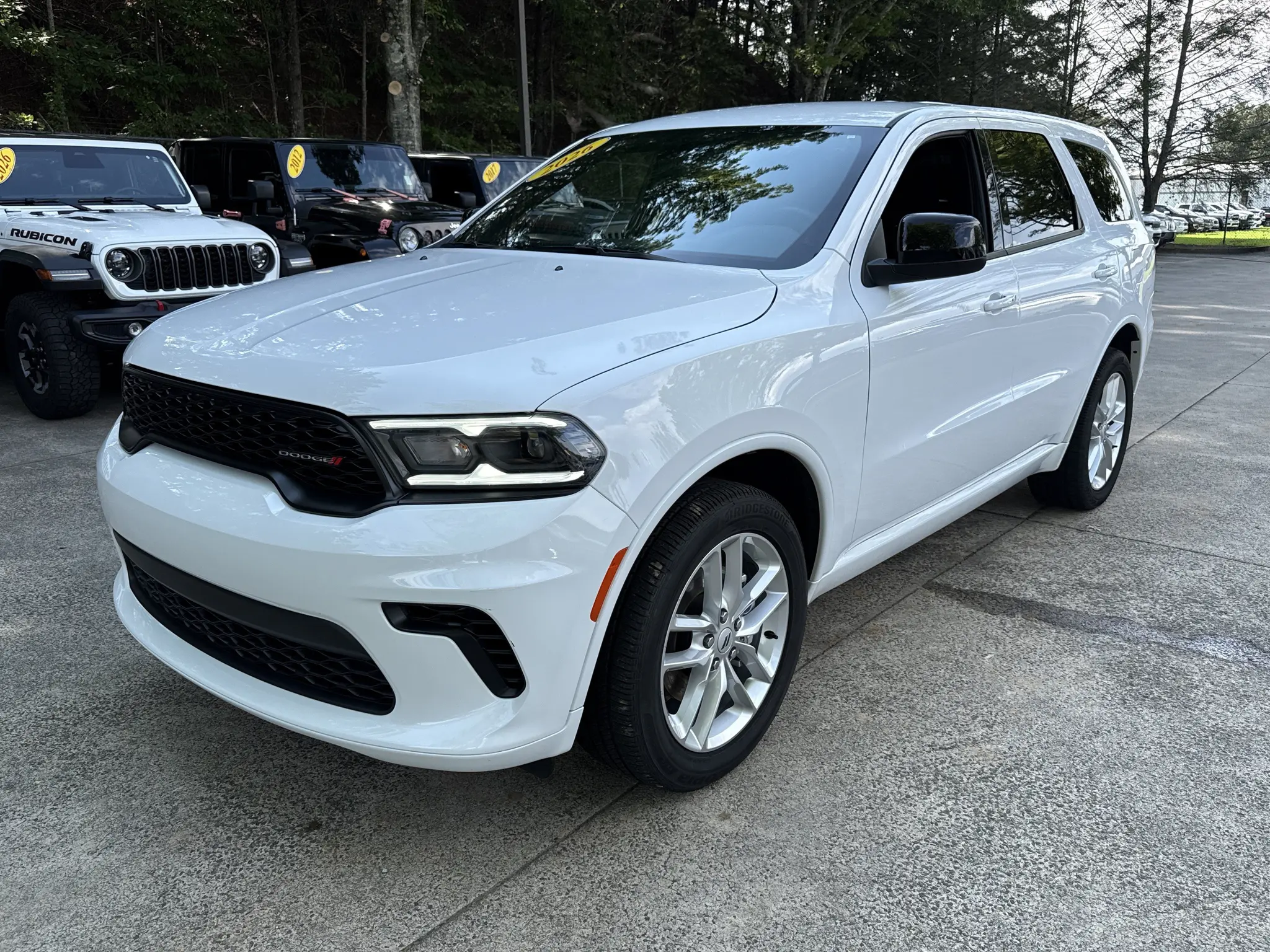2026 Dodge Durango GT AWD photo 3