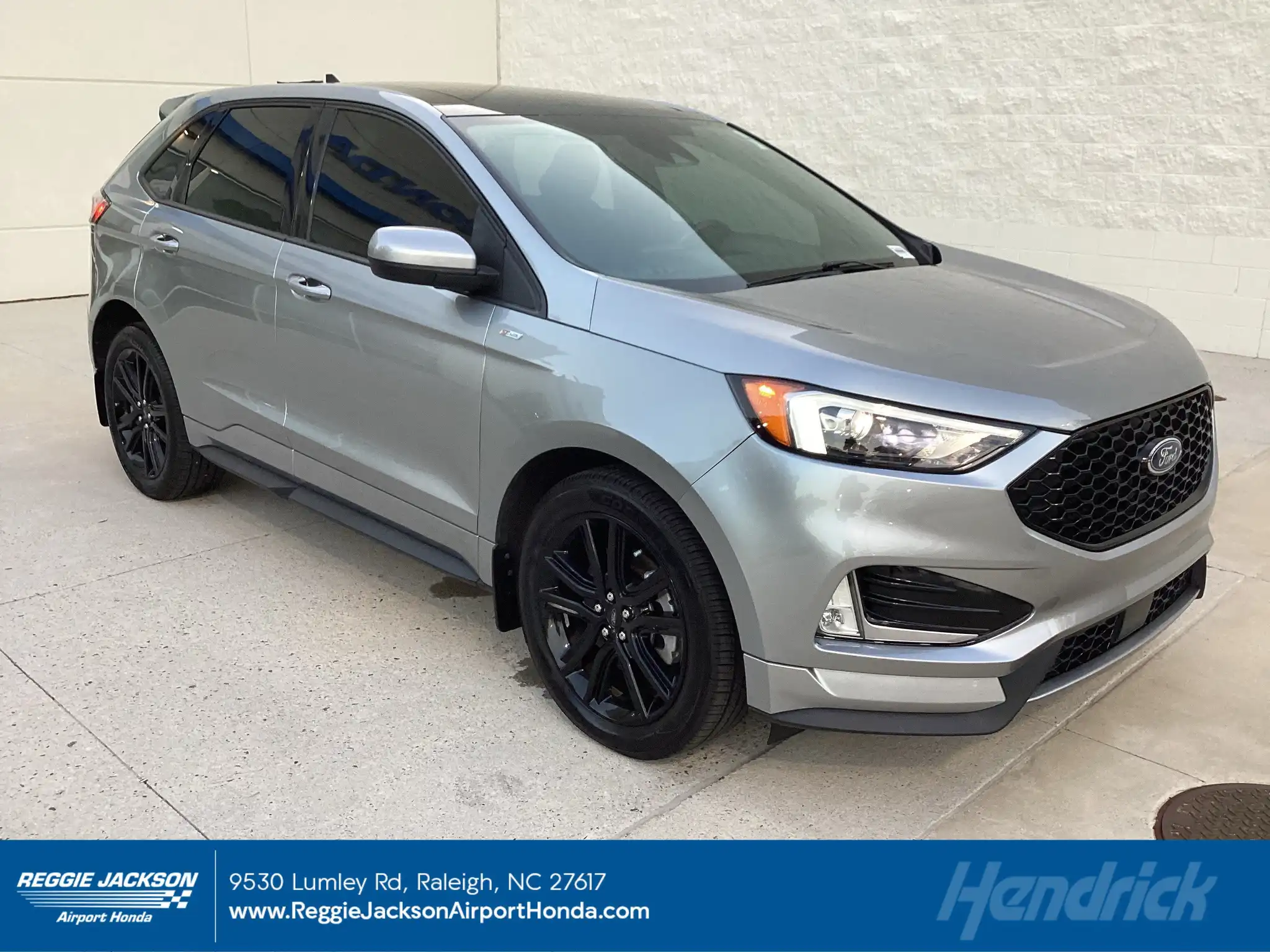 2021 Ford Edge ST-Line AWD's photo