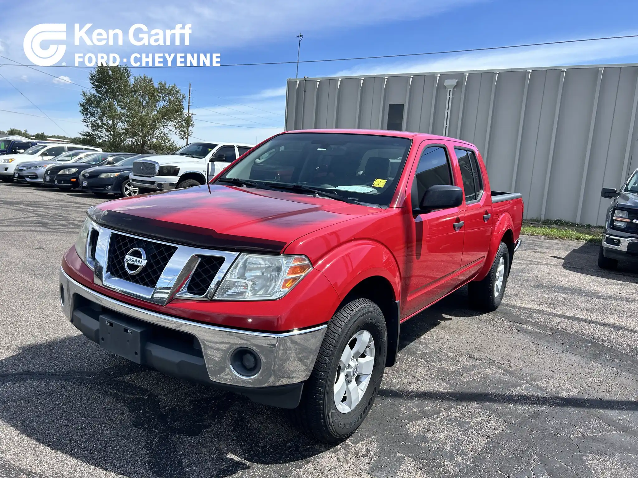 2011 Nissan Frontier 4.0 SV Crew Cab 4X4 AT SWB's photo