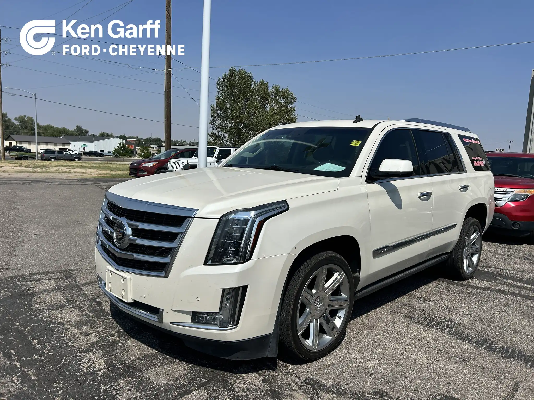 2015 Cadillac Escalade AWD Premium's photo
