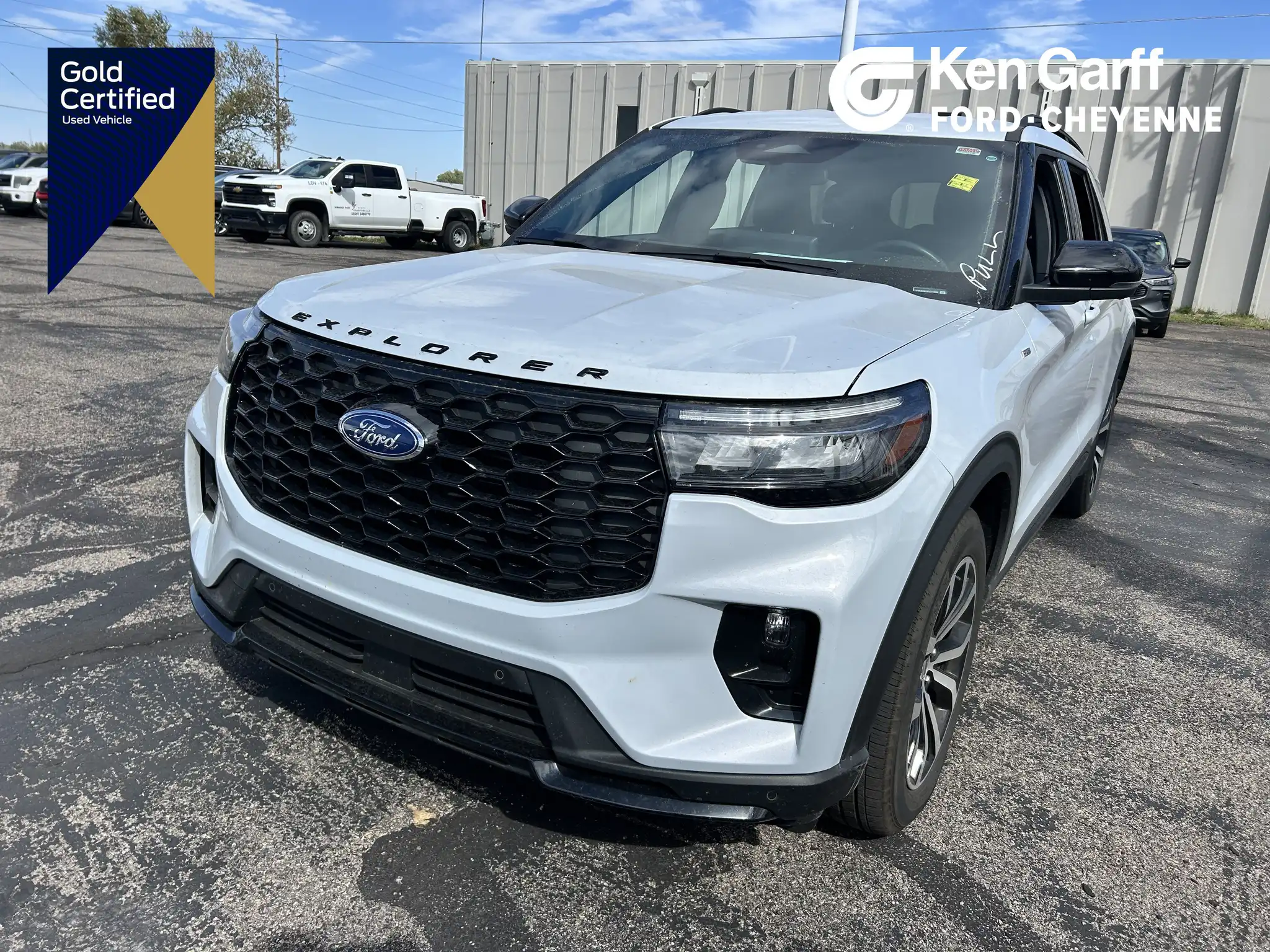 2026 Ford Explorer ST-Line 4WD's photo