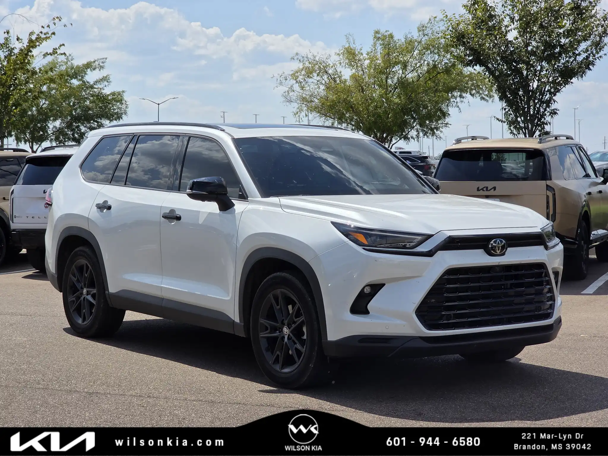 2026 Toyota Grand Highlander Hybrid Nightshade AWD's photo