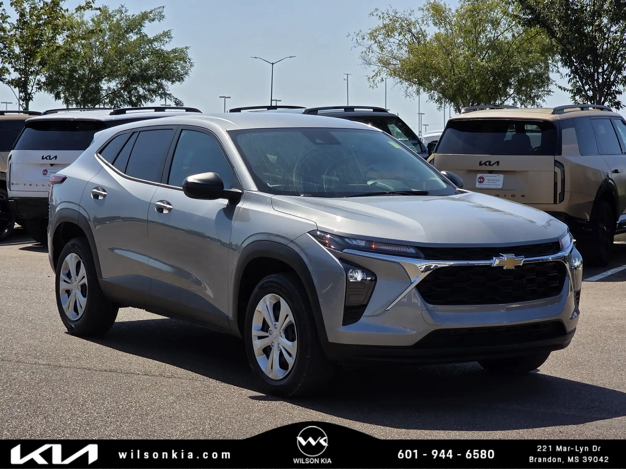 2024 Chevrolet Trax LS's photo