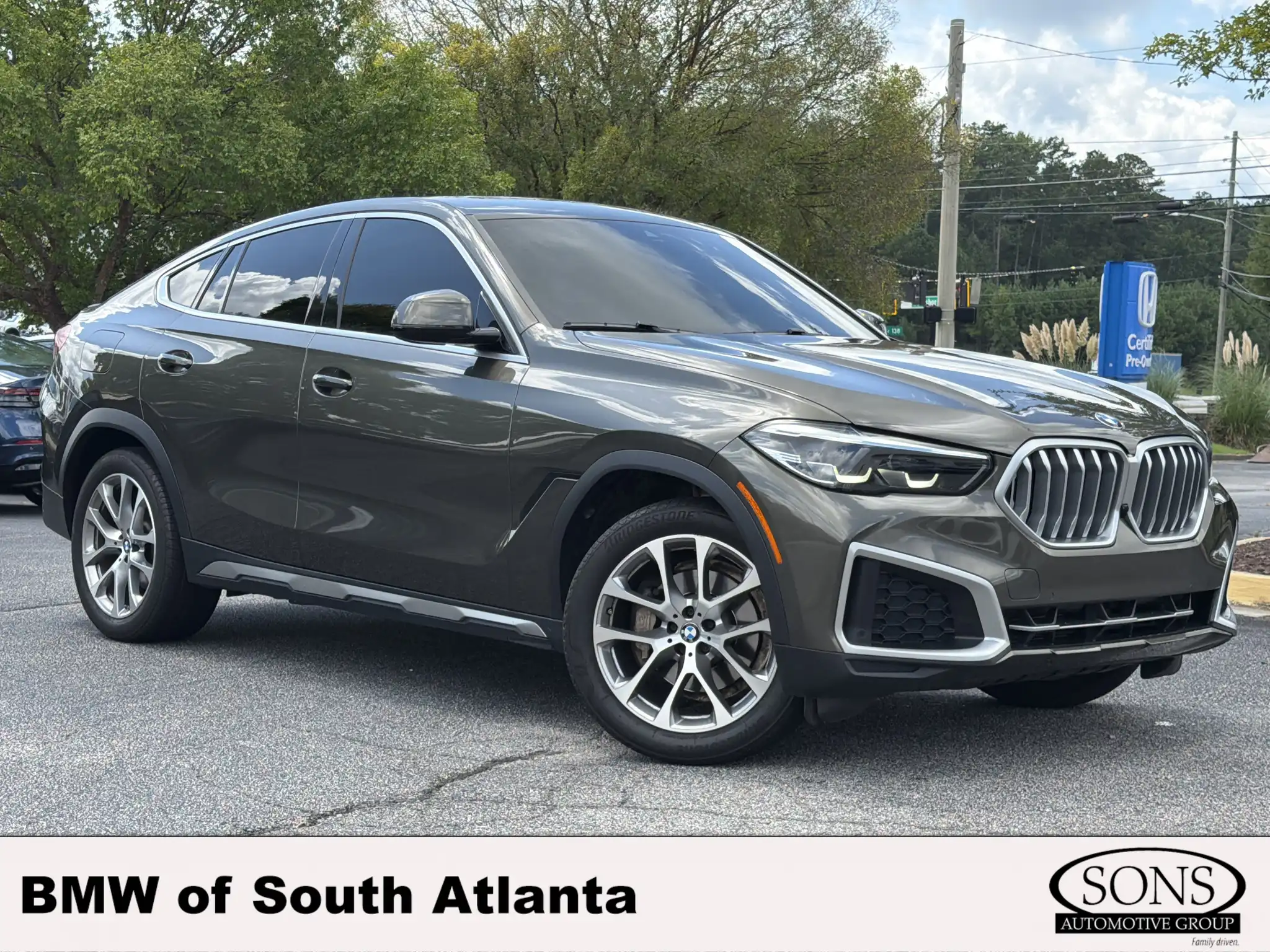 2022 BMW X6 xDrive40i's photo