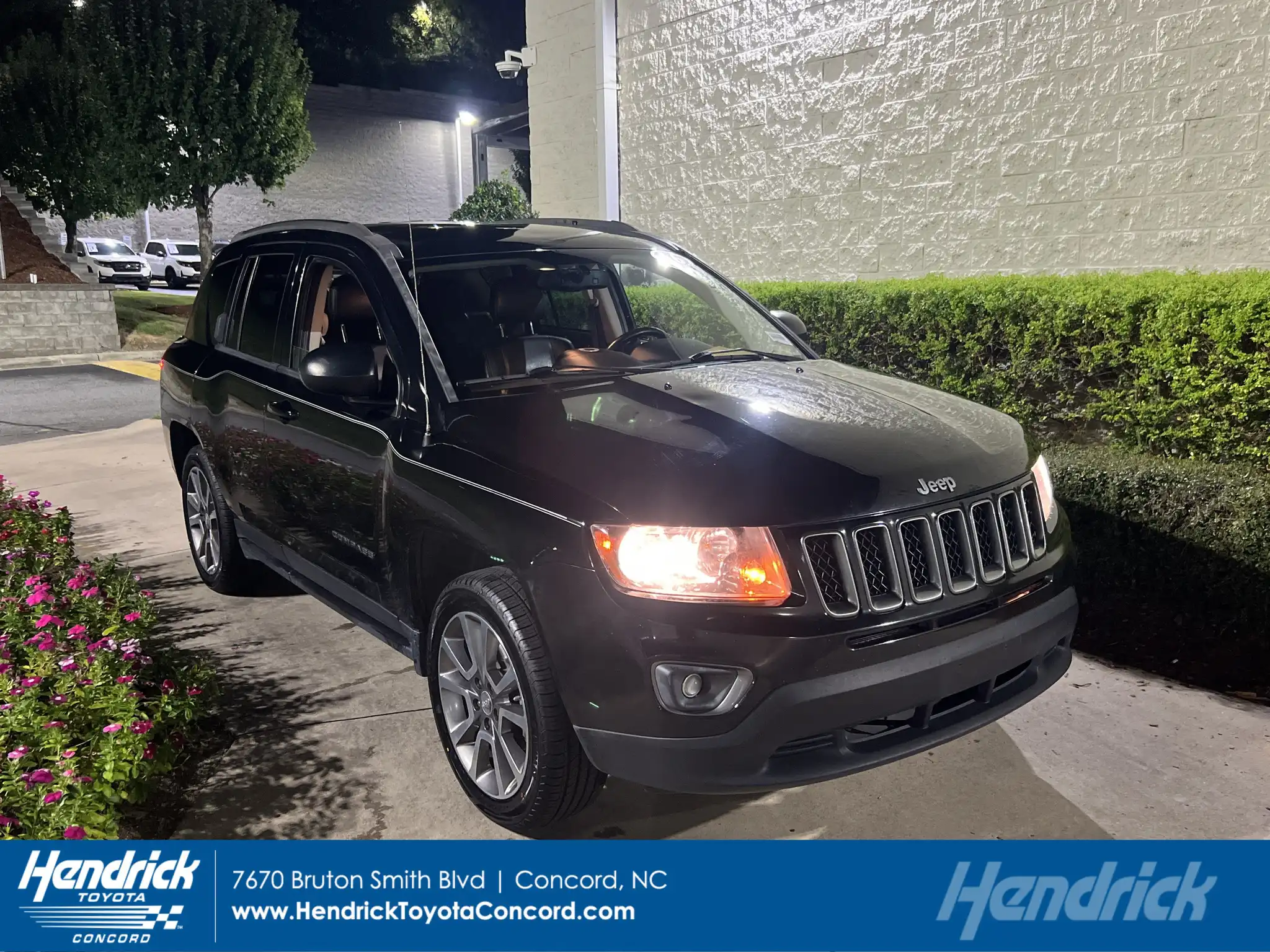 2016 Jeep Compass Sport SE's photo