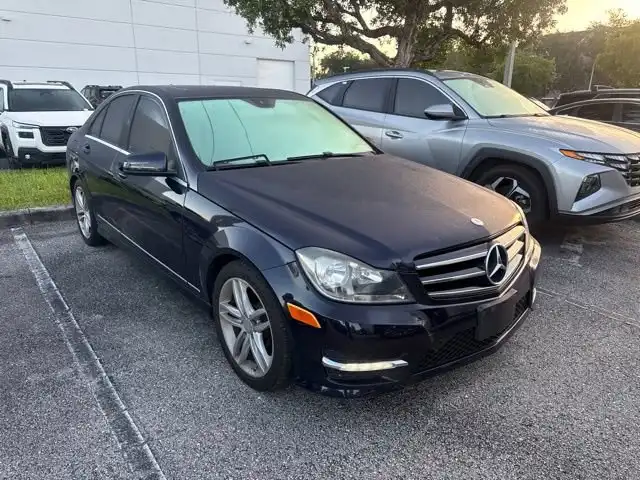 2014 Mercedes-Benz C-Class C250 Luxury's photo