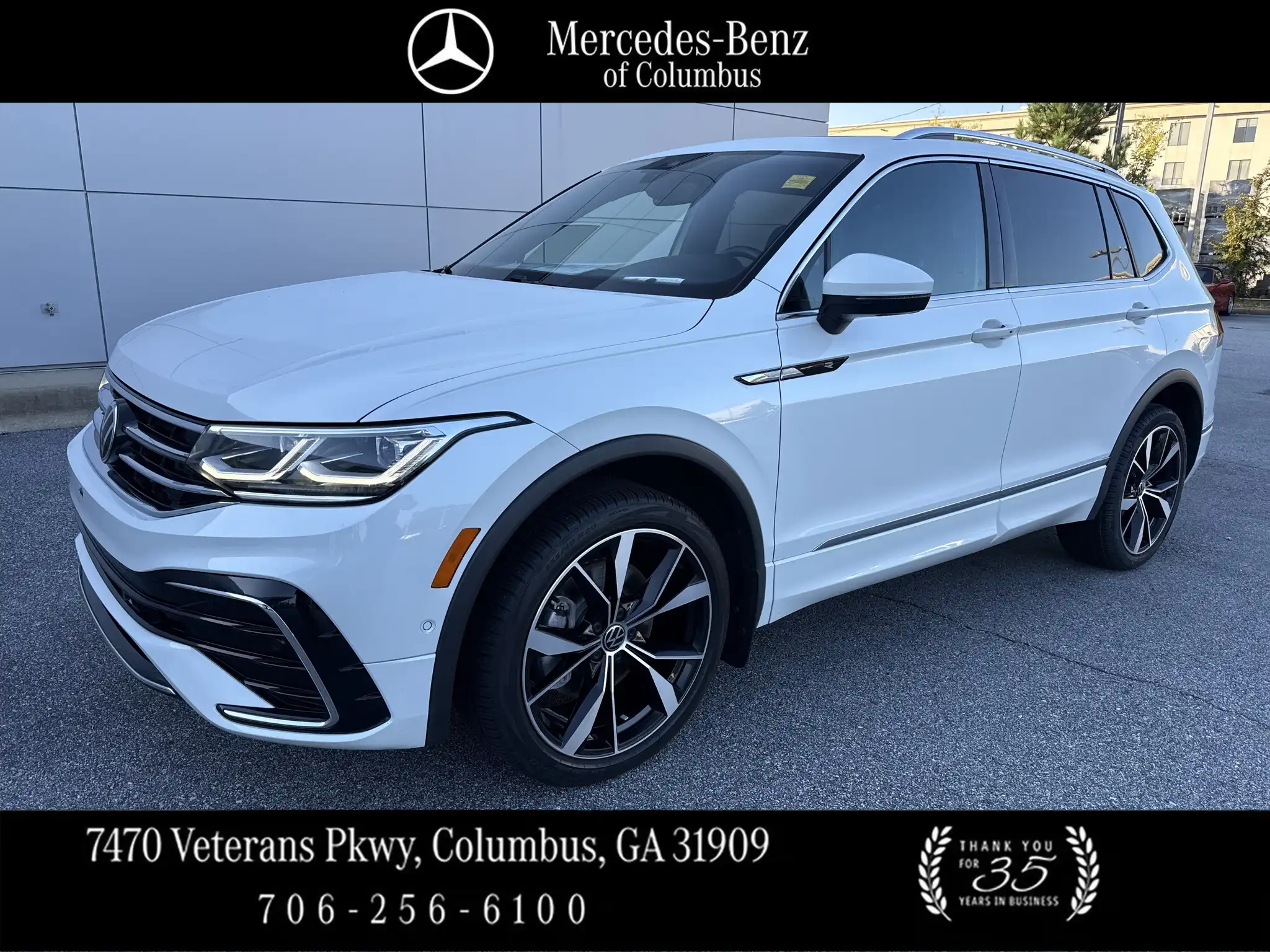 2024 Volkswagen Tiguan 2.0T SEL R-Line 4Motion's photo