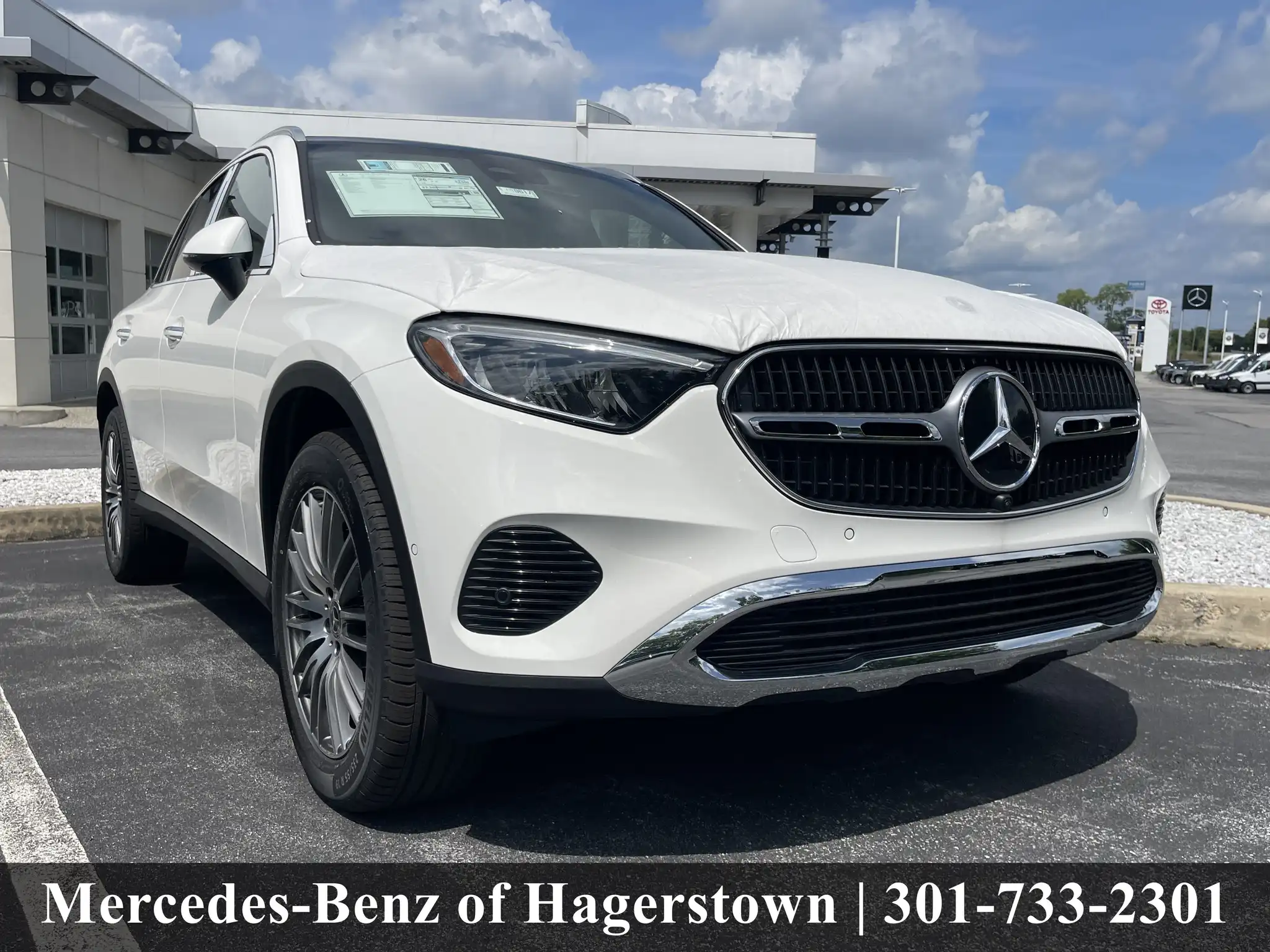 2027 Mercedes-Benz GLC GLC 300 4MATIC's photo
