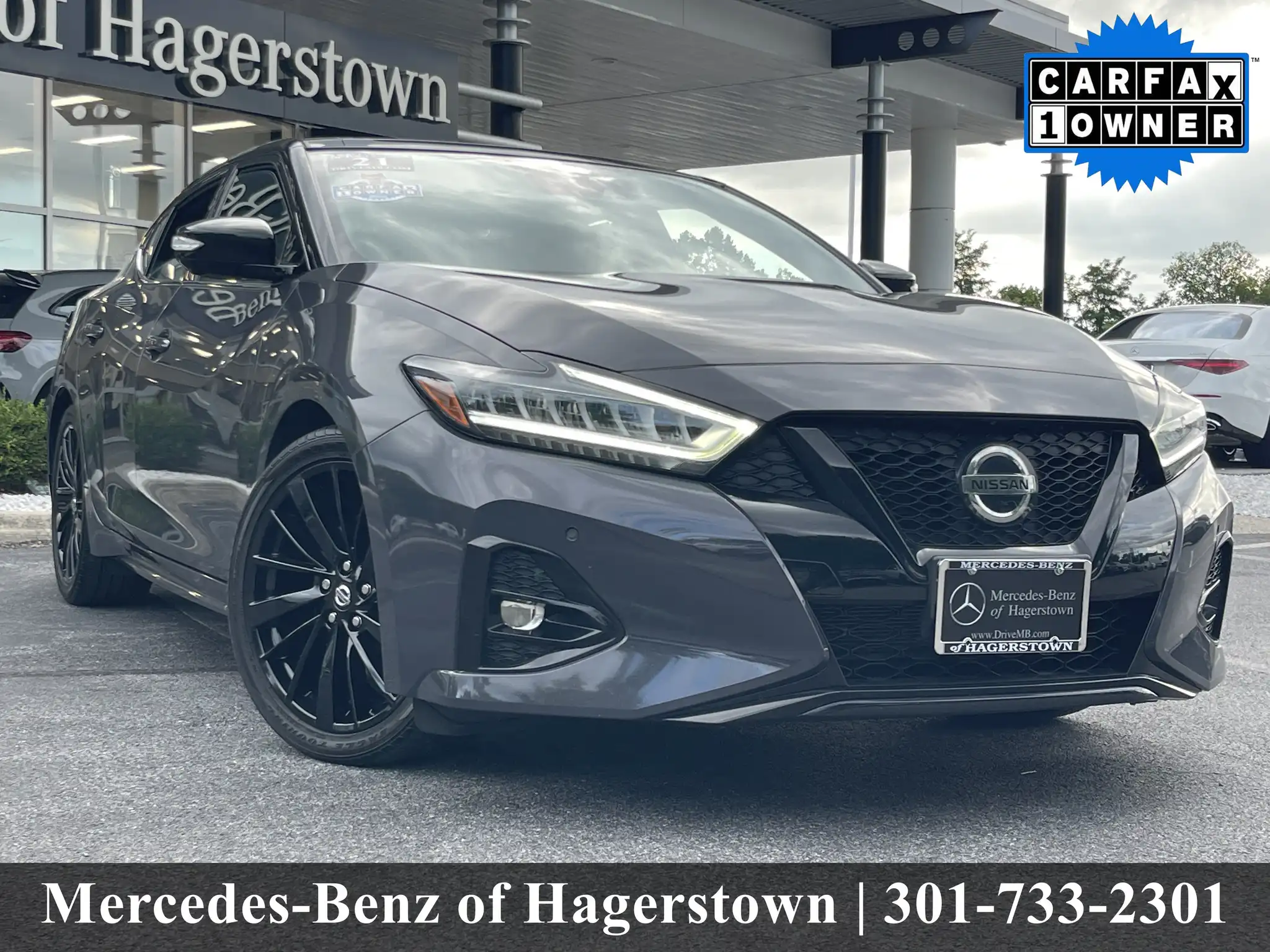 2021 Nissan Maxima Platinum's photo