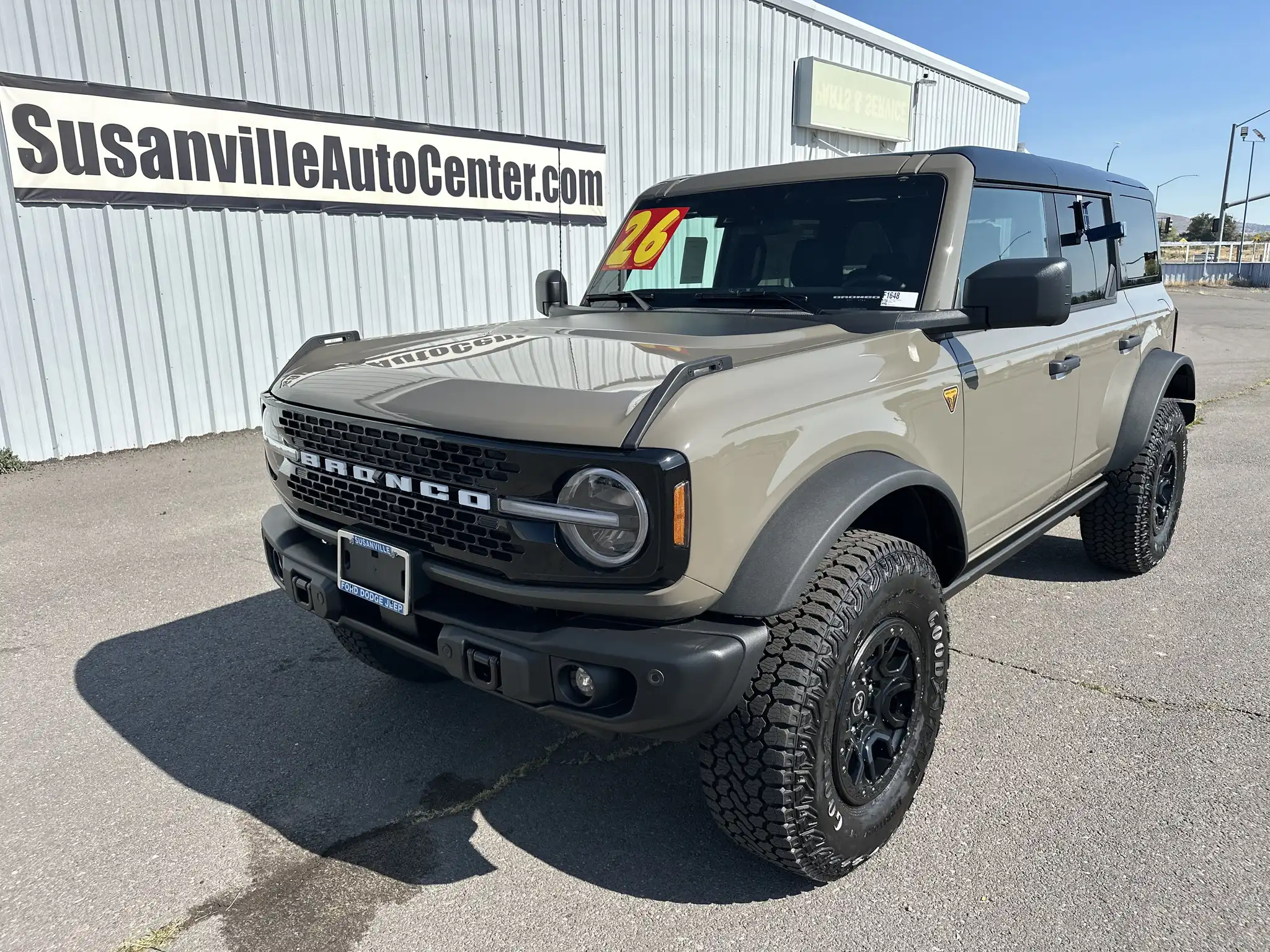 2026 Ford Bronco Badlands 4WD's photo
