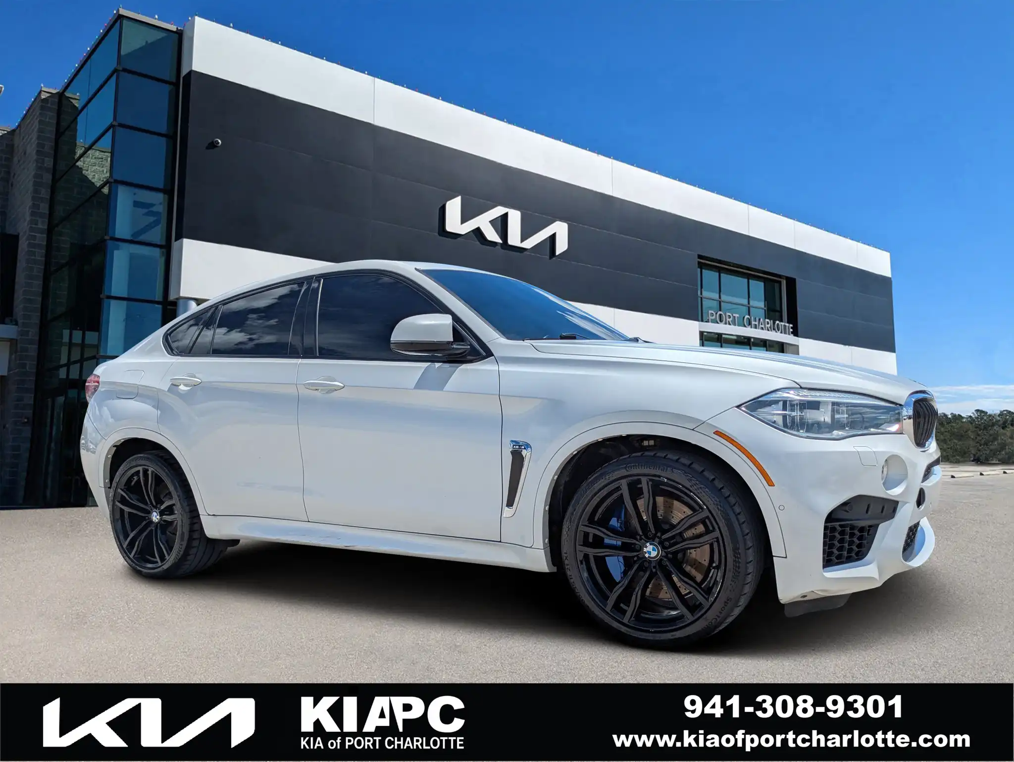 2019 BMW X6 M Base's photo