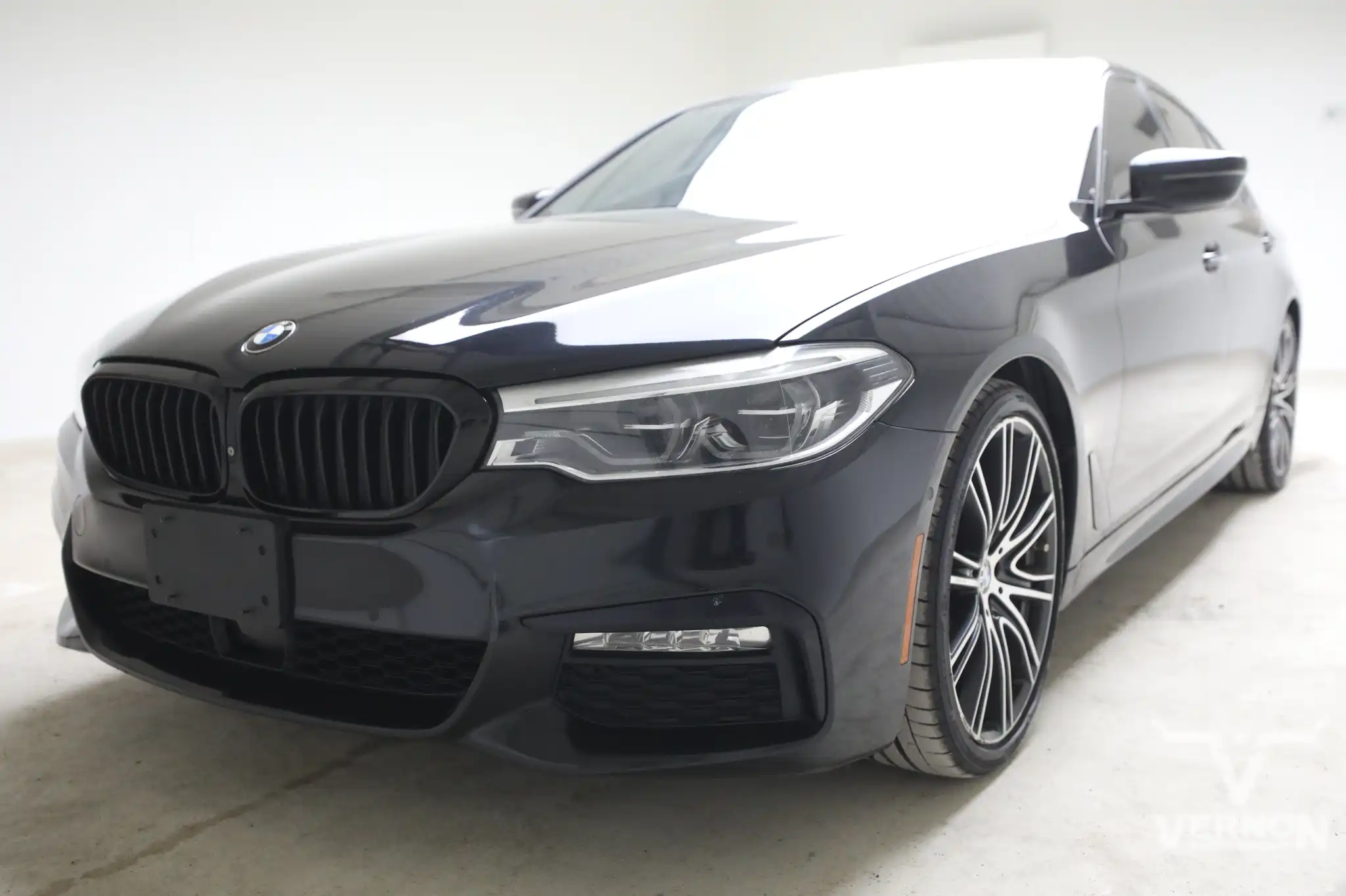 2018 BMW 5 Series 540i Sedan's photo