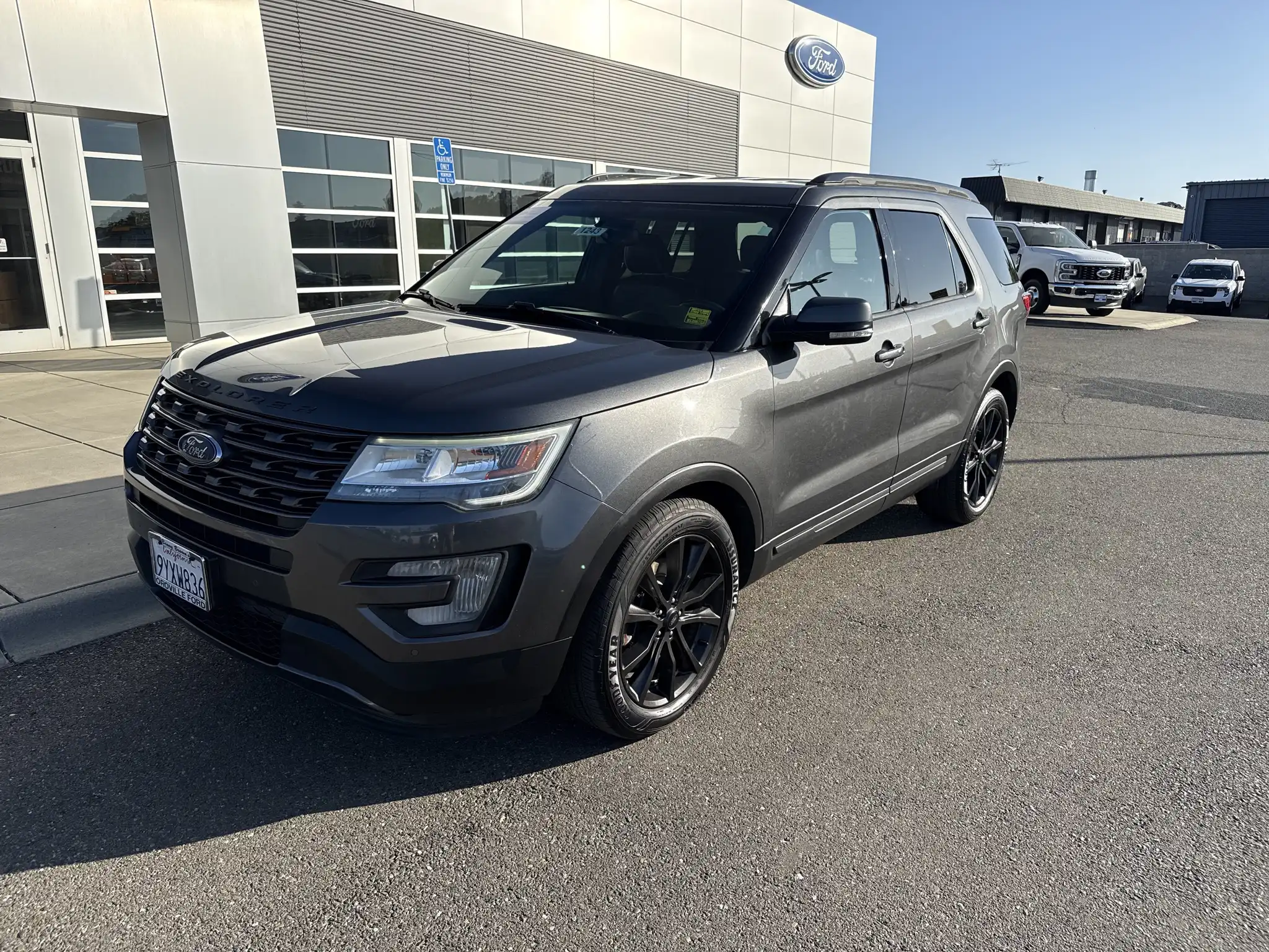 2017 Ford Explorer XLT FWD's photo