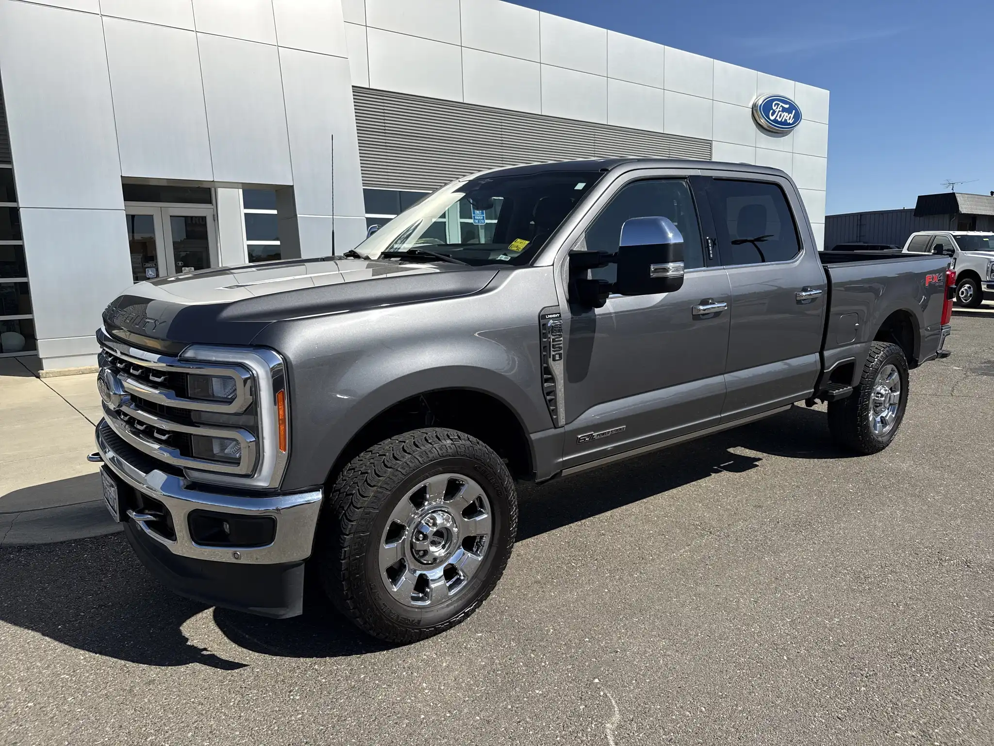 2023 Ford F-250 Lariat 4WD Crew Cab 6-3/4' Box's photo