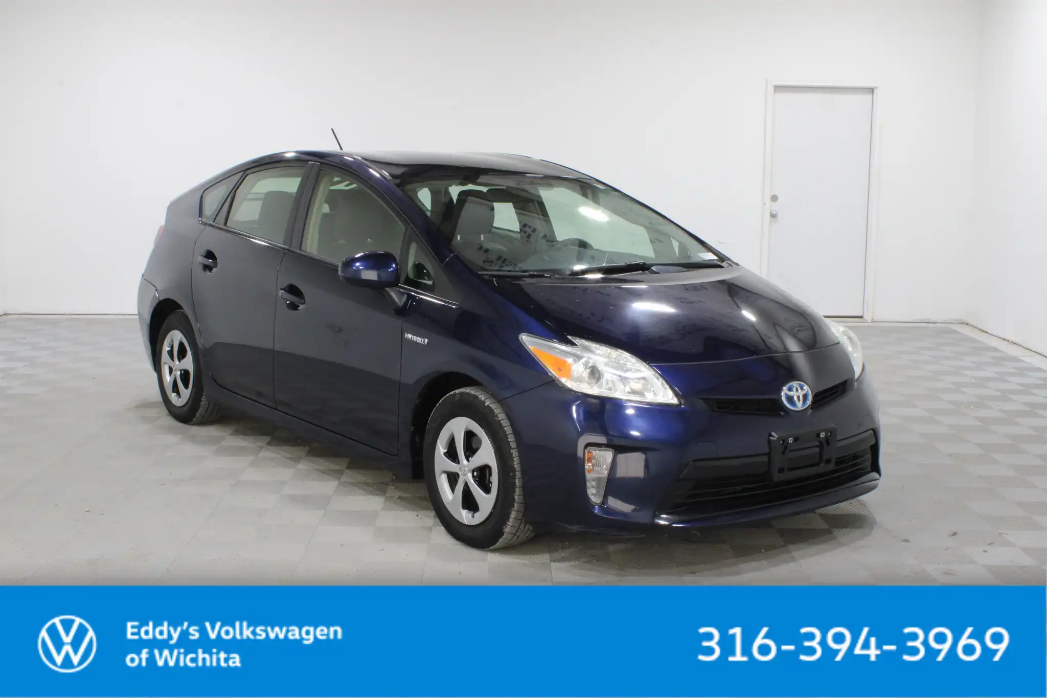 2015 Toyota Prius Three's photo