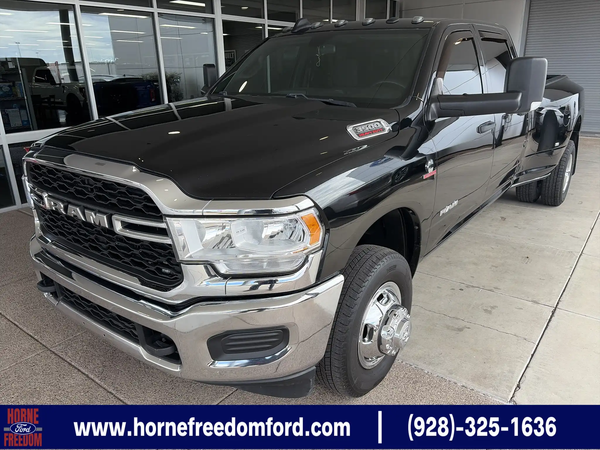 2022 RAM 3500 Tradesman 4WD Crew Cab LWB's photo