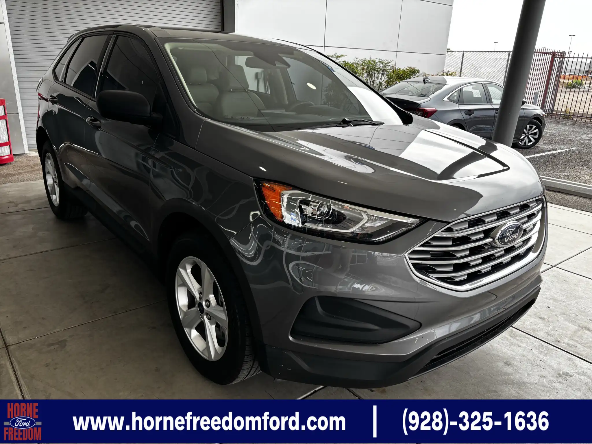 2022 Ford Edge SE AWD's photo