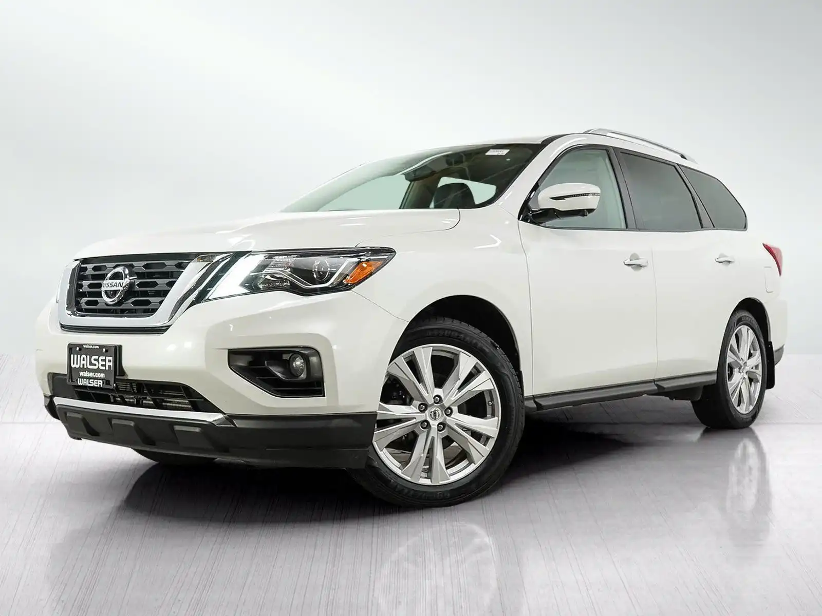 2018 Nissan Pathfinder SL 4WD's photo