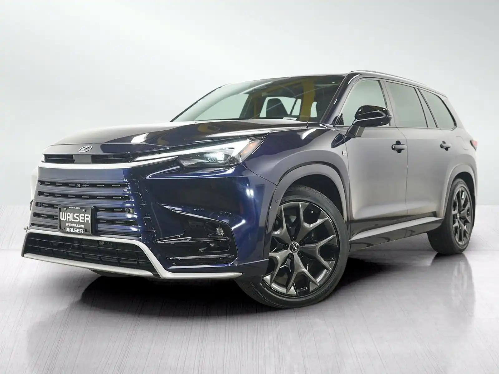 2024 Lexus TX 500h 500h F Sport Luxury's photo