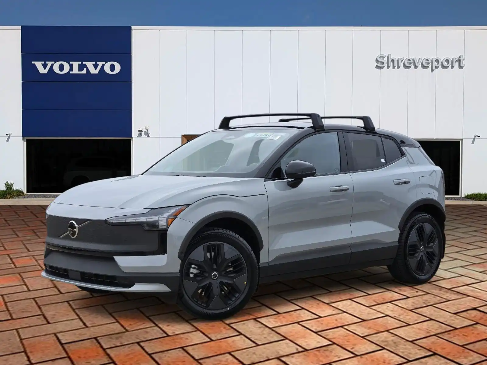 2026 Volvo EX30 Twin Motor Cross Country Ultra's photo