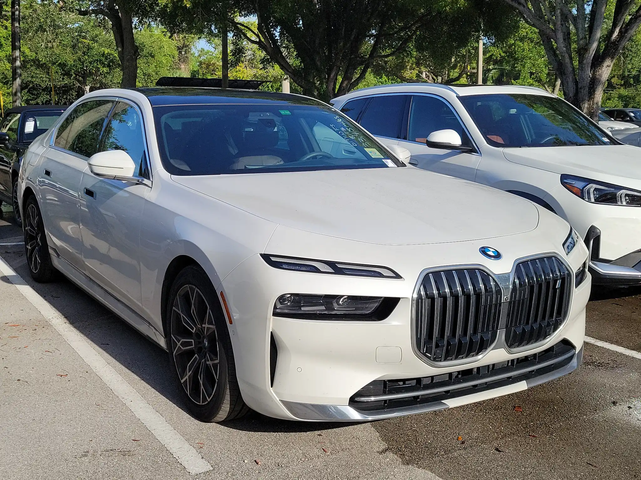 2023 BMW i7 xDrive60's photo