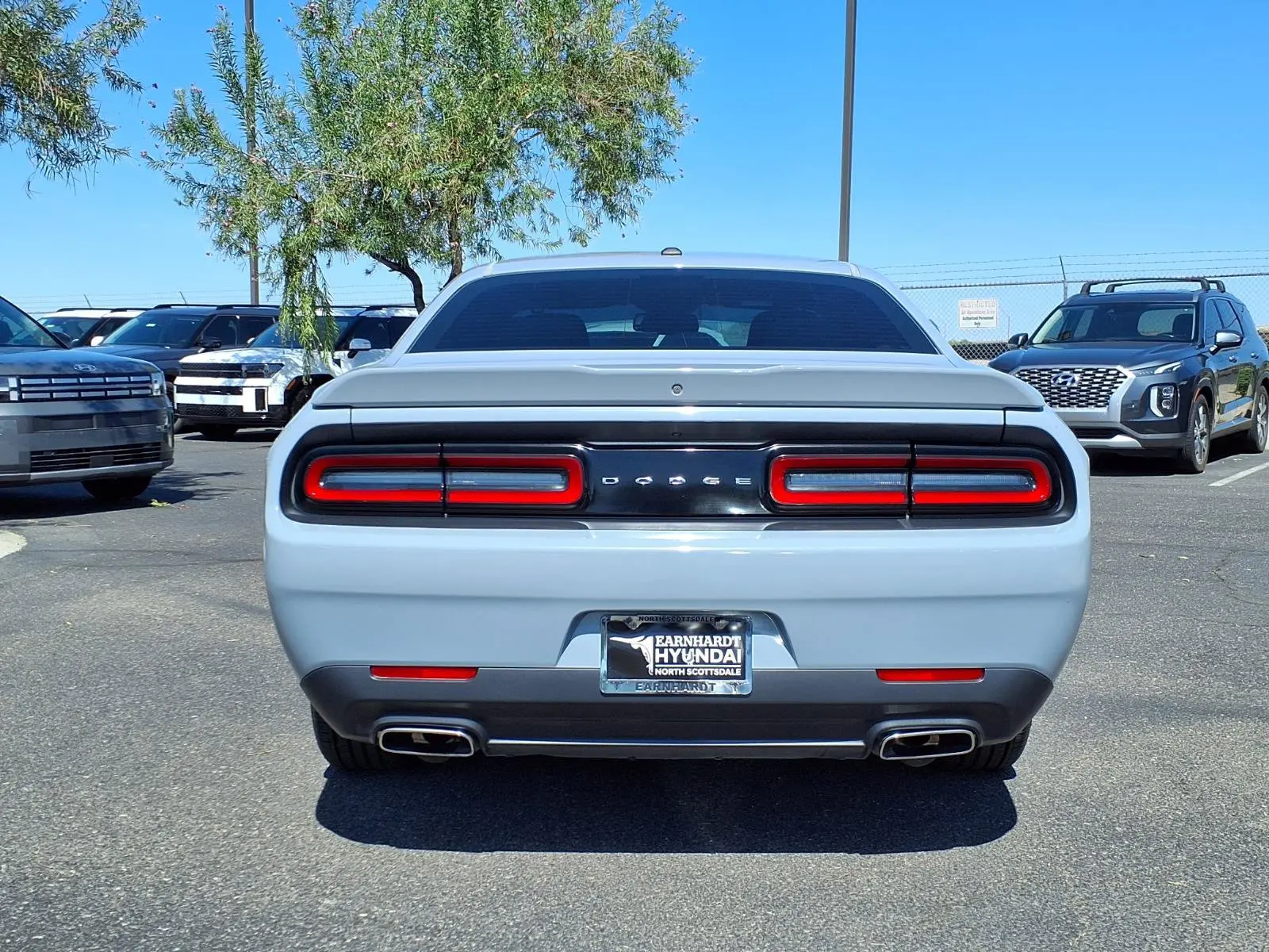 2020 Dodge Challenger SXT Auto photo 5