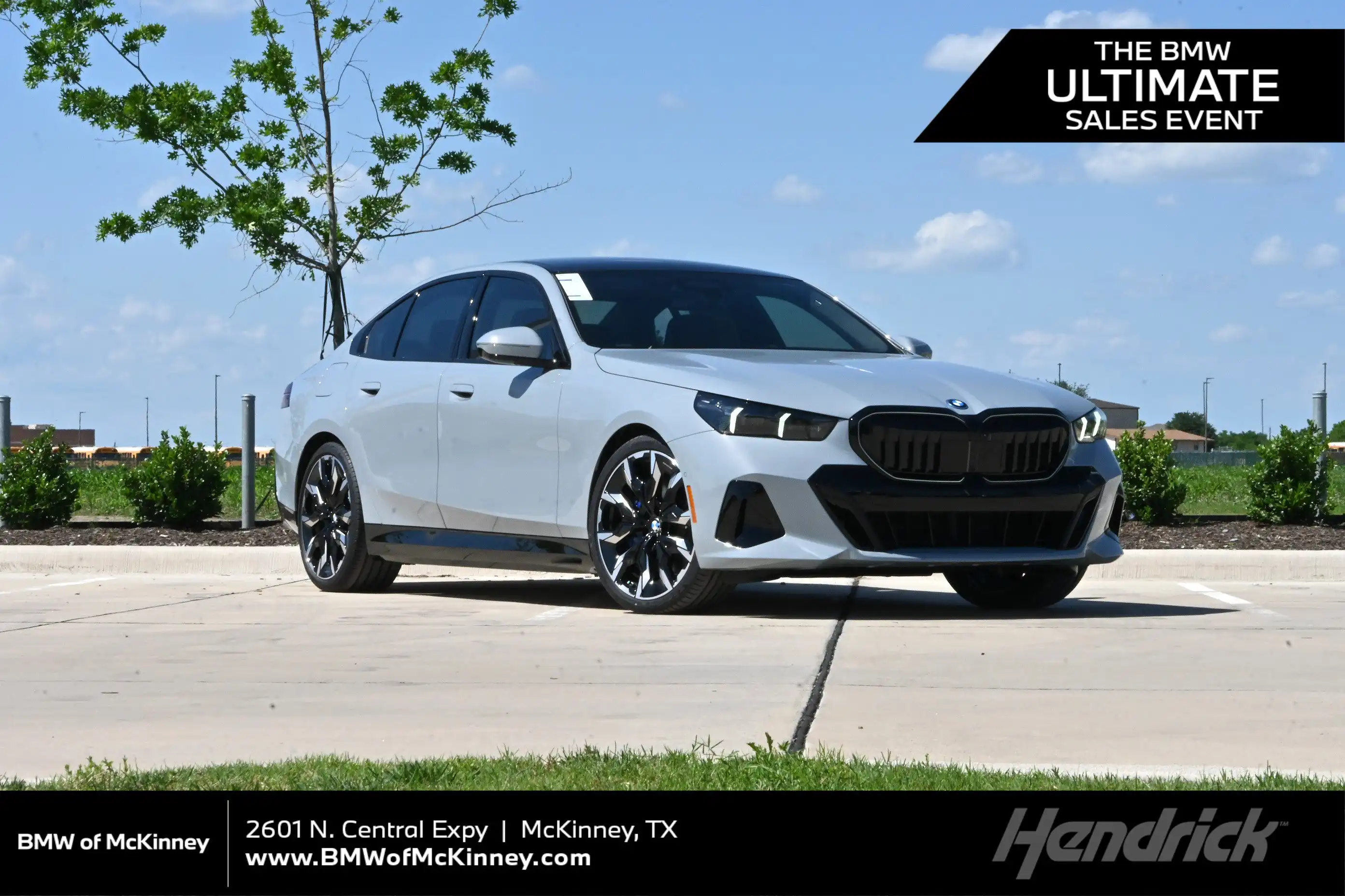 2026 BMW 5 Series 550e xDrive Sedan's photo