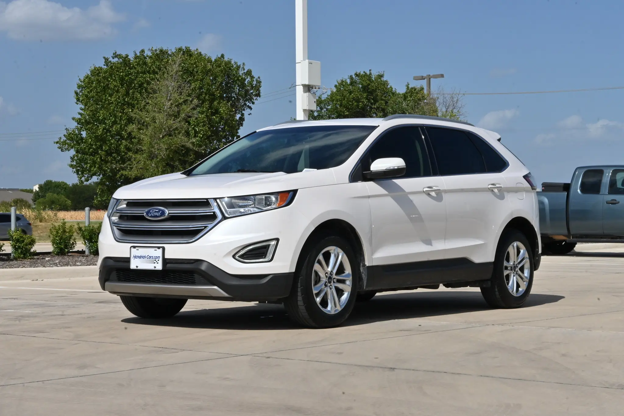 2017 Ford Edge Titanium photo 5