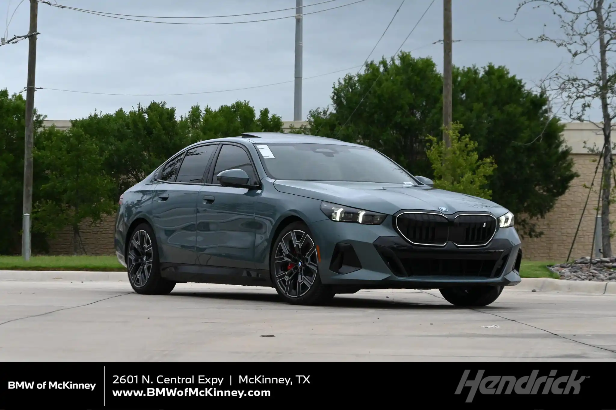2027 BMW i5 eDrive40 Sedan's photo