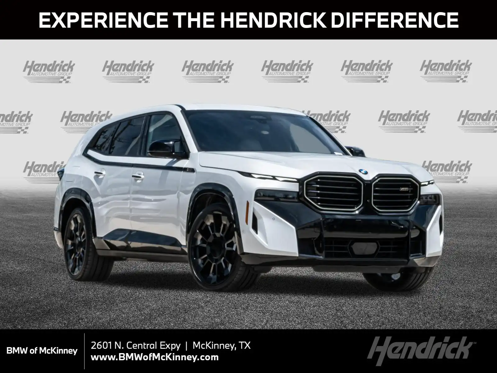 2023 BMW XM Base's photo