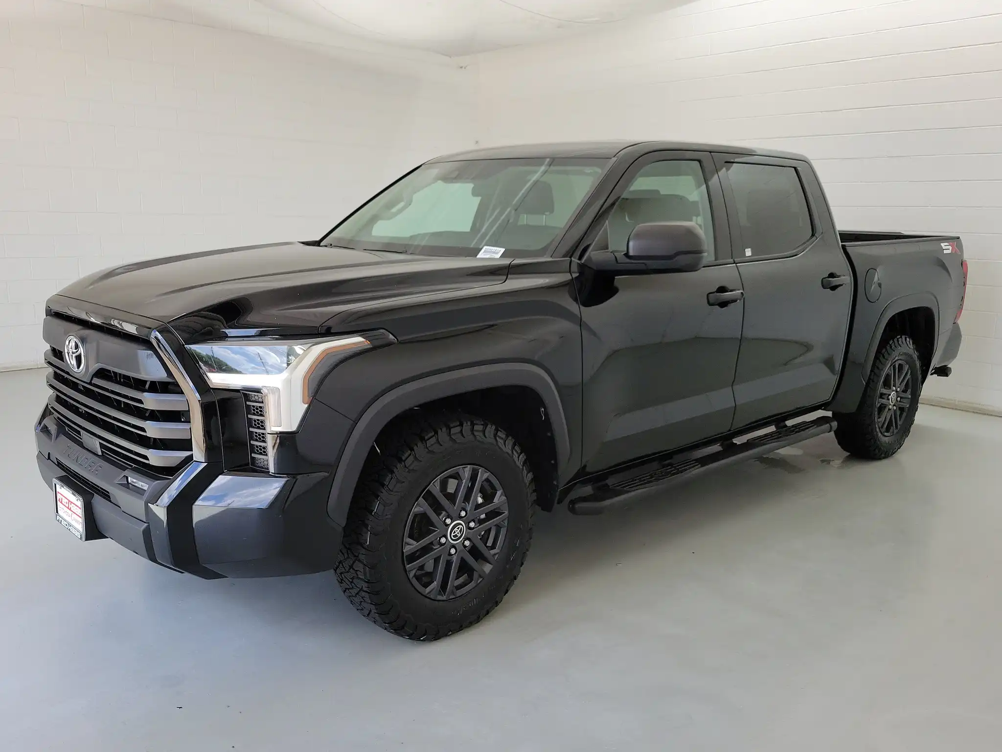 2024 Toyota Tundra SR5 3.4L CrewMax 5.5' Bed's photo