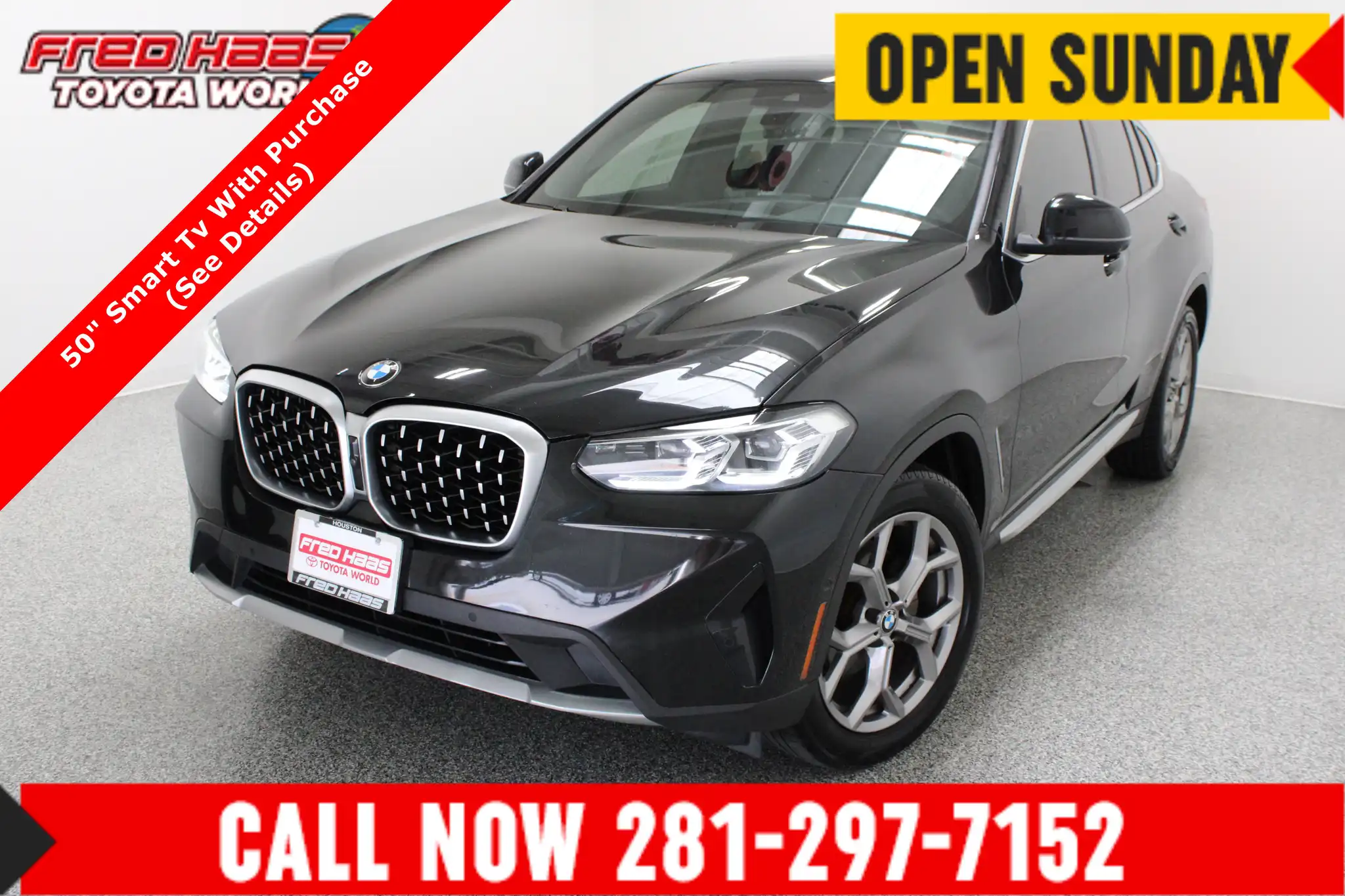 2023 BMW X4 xDrive30i's photo