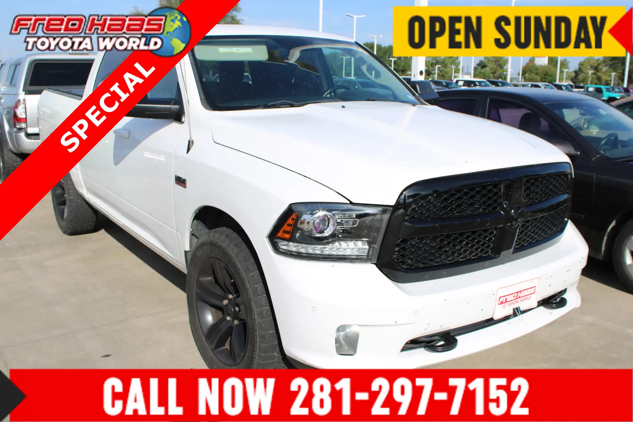 2018 RAM 1500 Night 4WD Crew Cab 5'7's photo