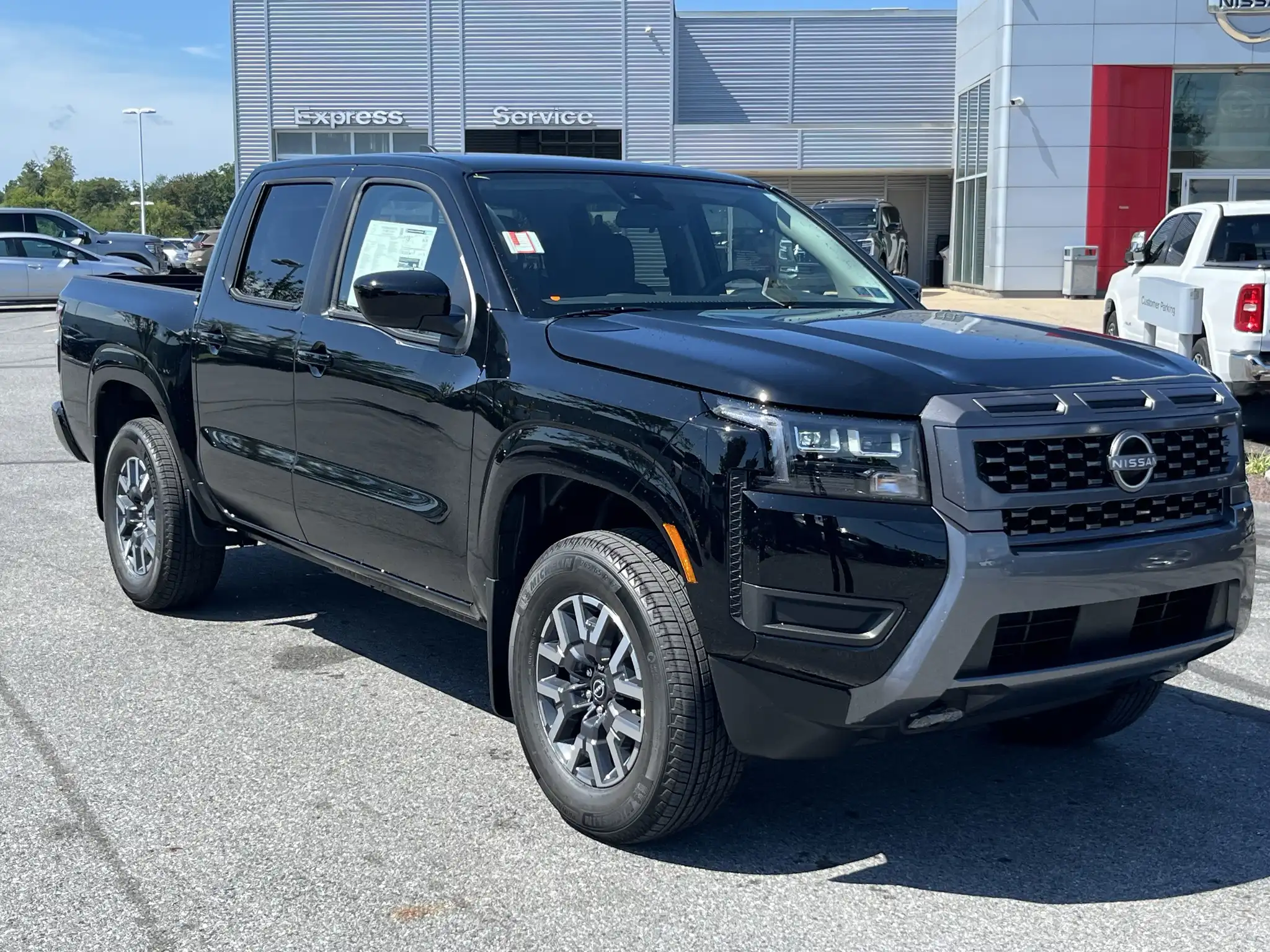 2026 Nissan Frontier SV Crew Cab 4WD SWB's photo