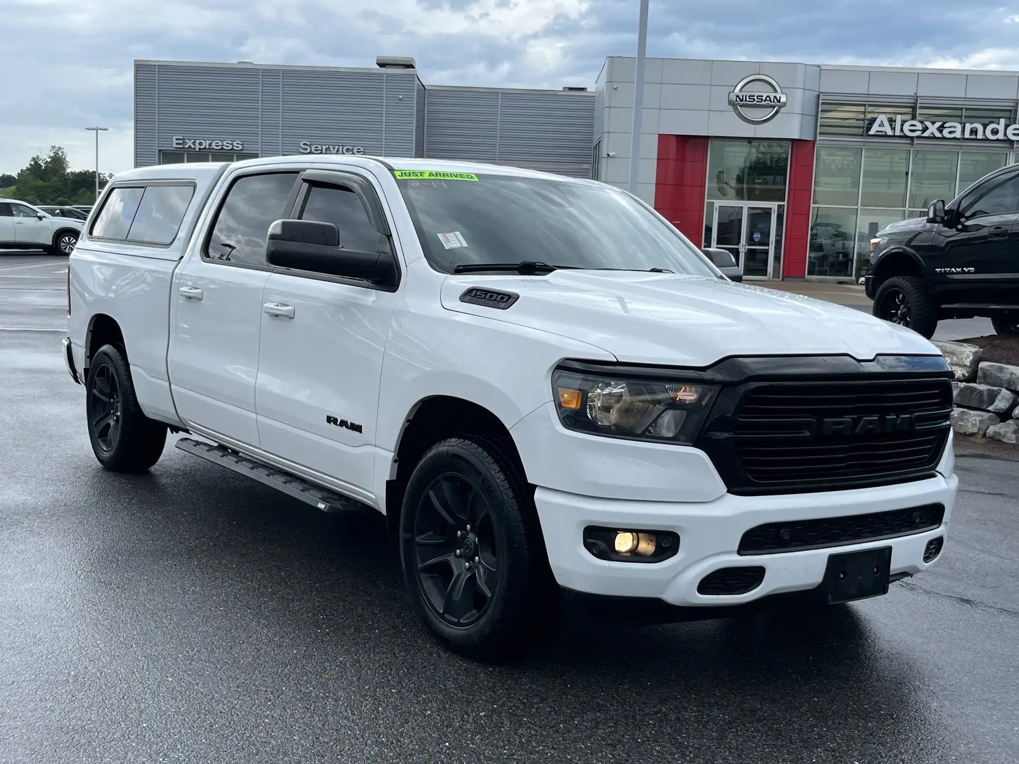 2021 RAM 1500 Big Horn/Lone Star 4x4 Crew Cab 6'4's photo