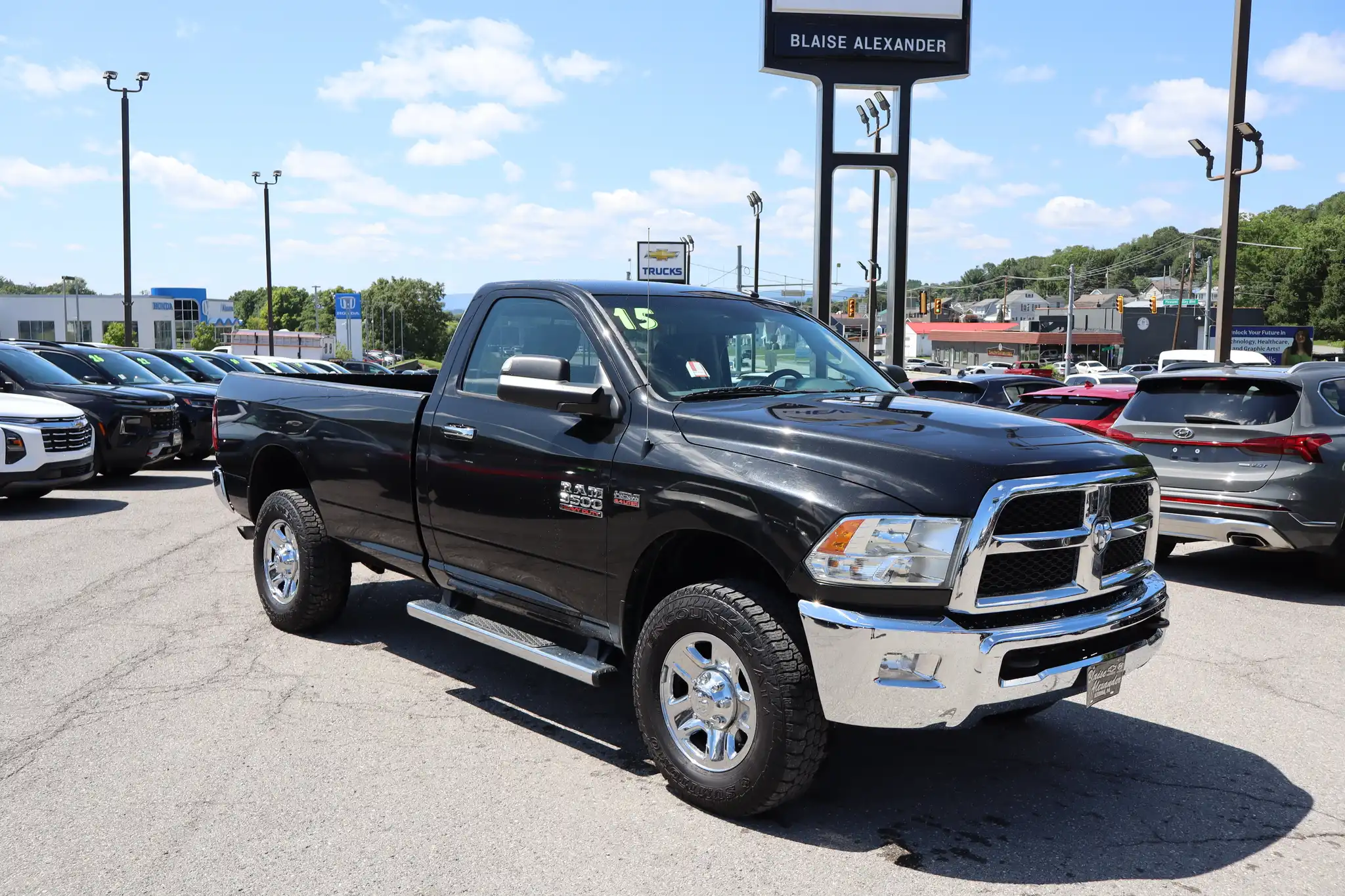 2015 RAM 3500 SLT 4WD Regular Cab's photo