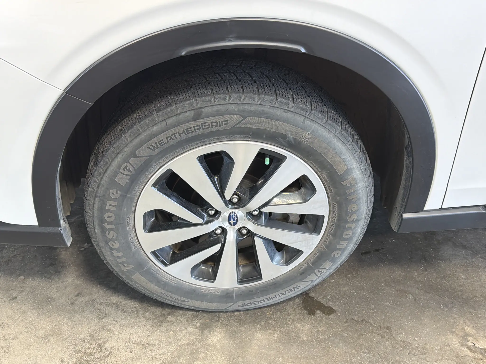 2021 Subaru Outback Premium photo 5