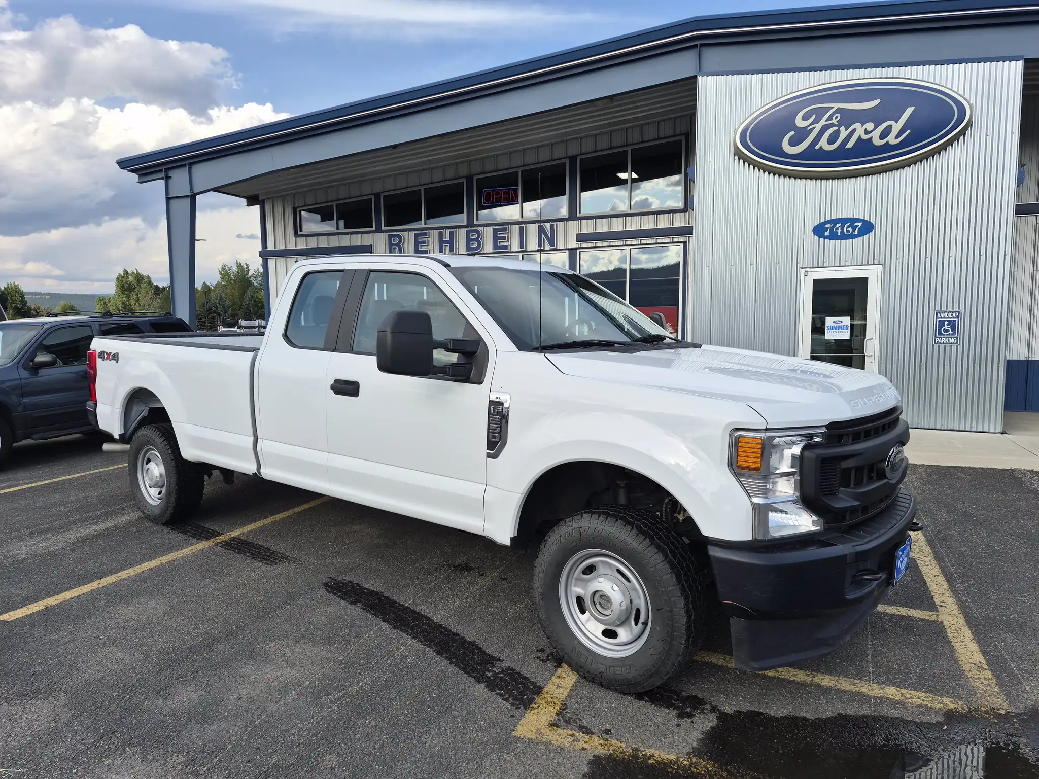 2021 Ford F-250 XL 4WD SuperCab 8' Box's photo