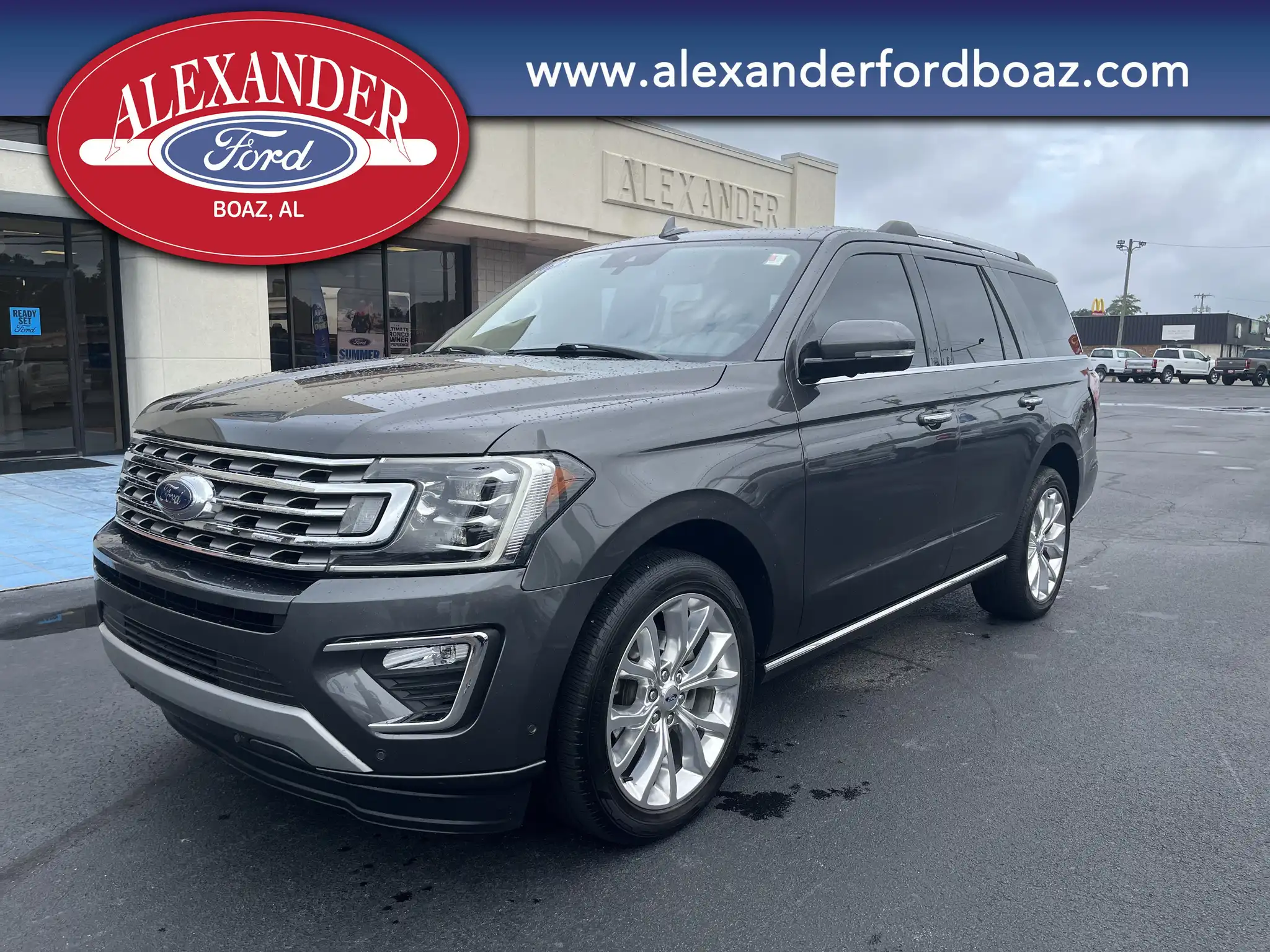 2019 Ford Expedition Limited's photo