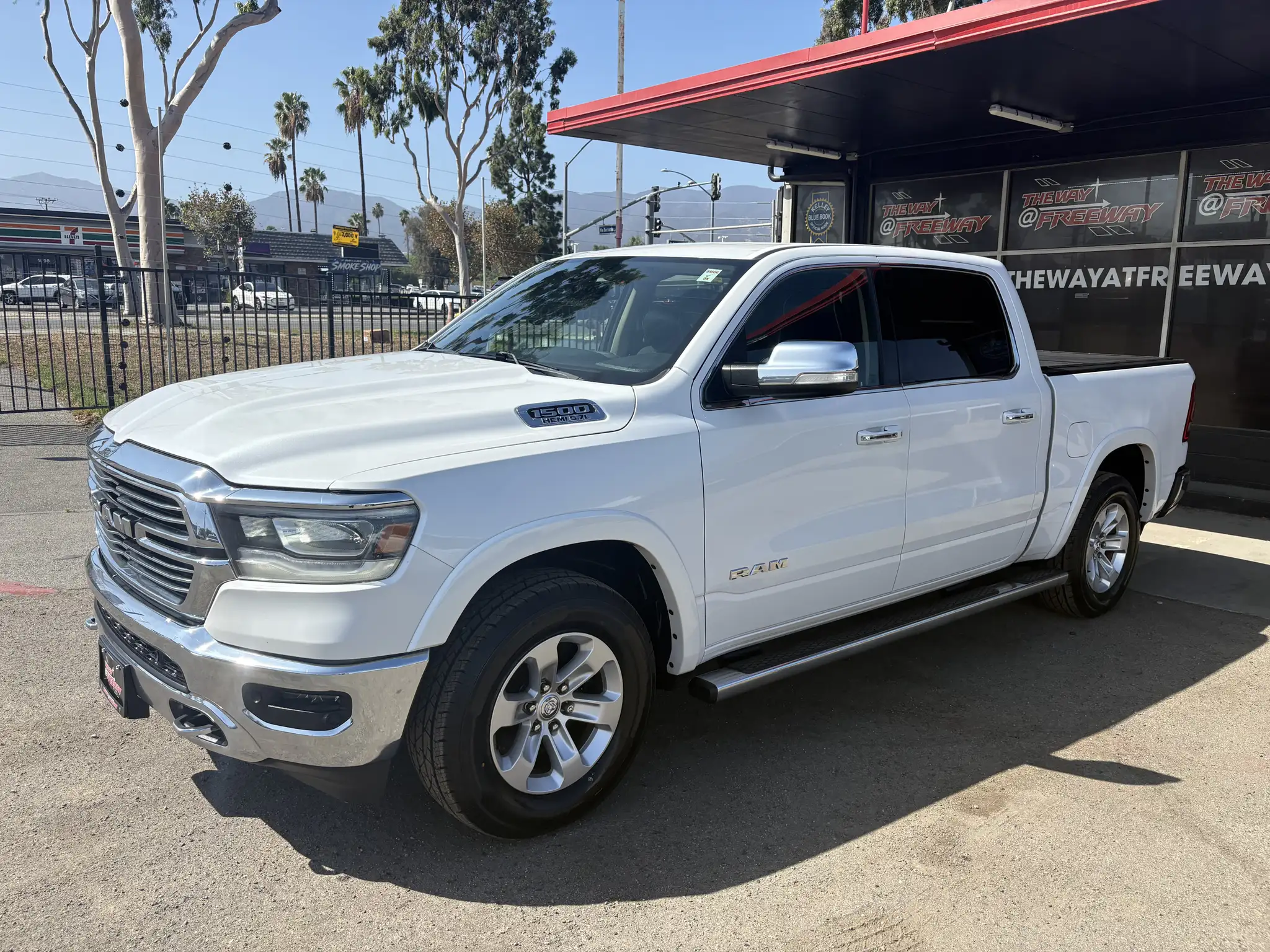 2019 RAM 1500 Laramie Crew Cab 5'7's photo