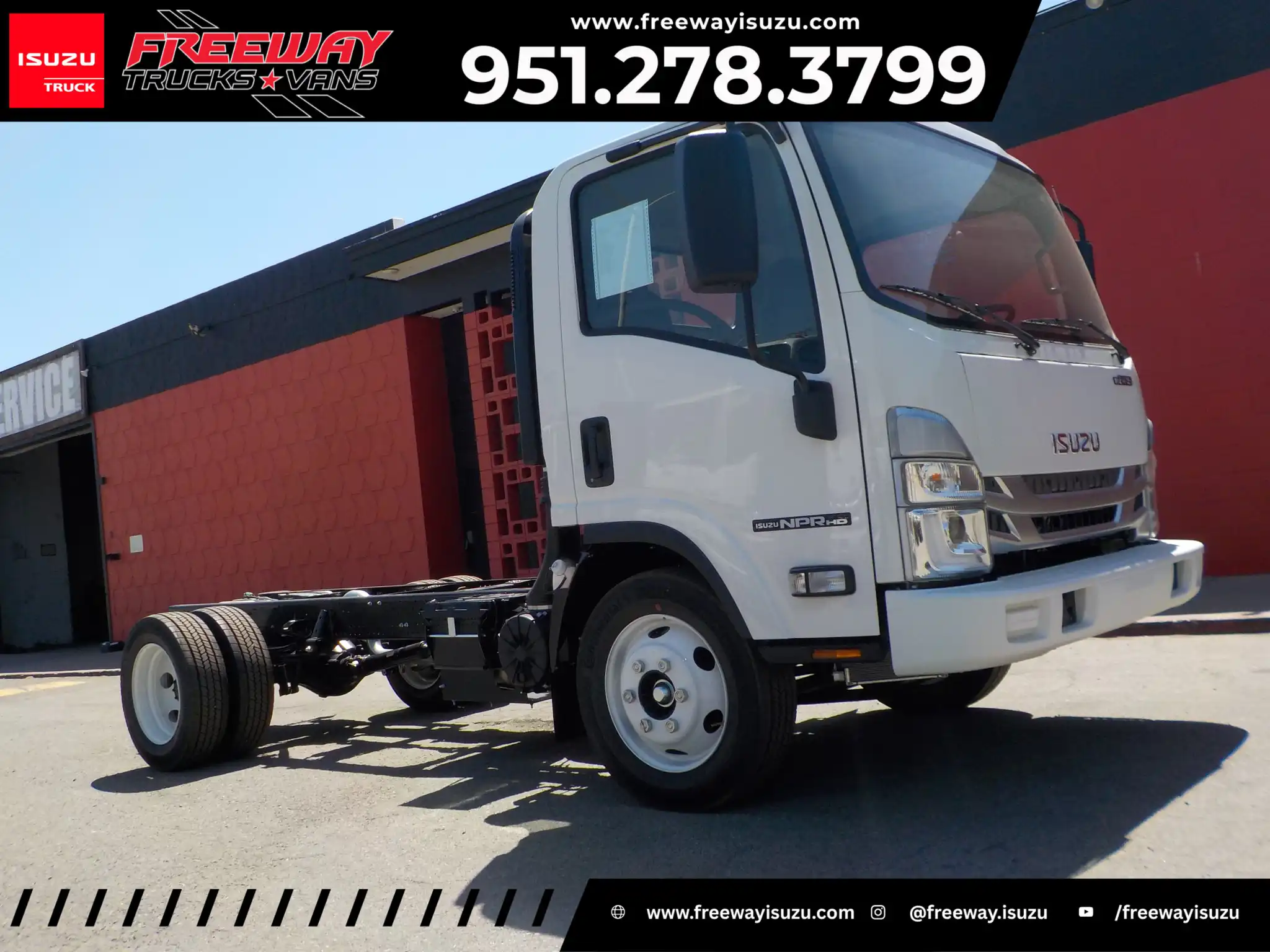 2027 Isuzu NPR-HD's photo
