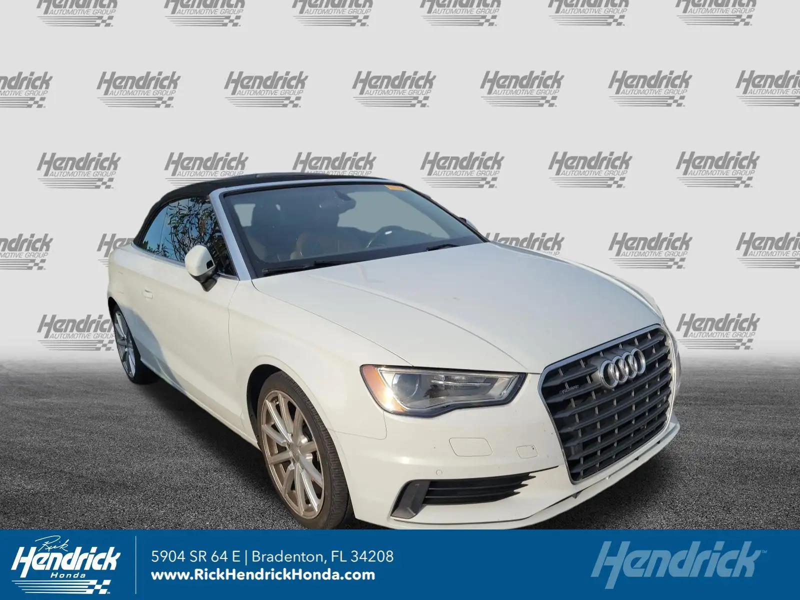 2015 Audi A3 Cabriolet 2.0T quattro S tronic Premium Plus's photo