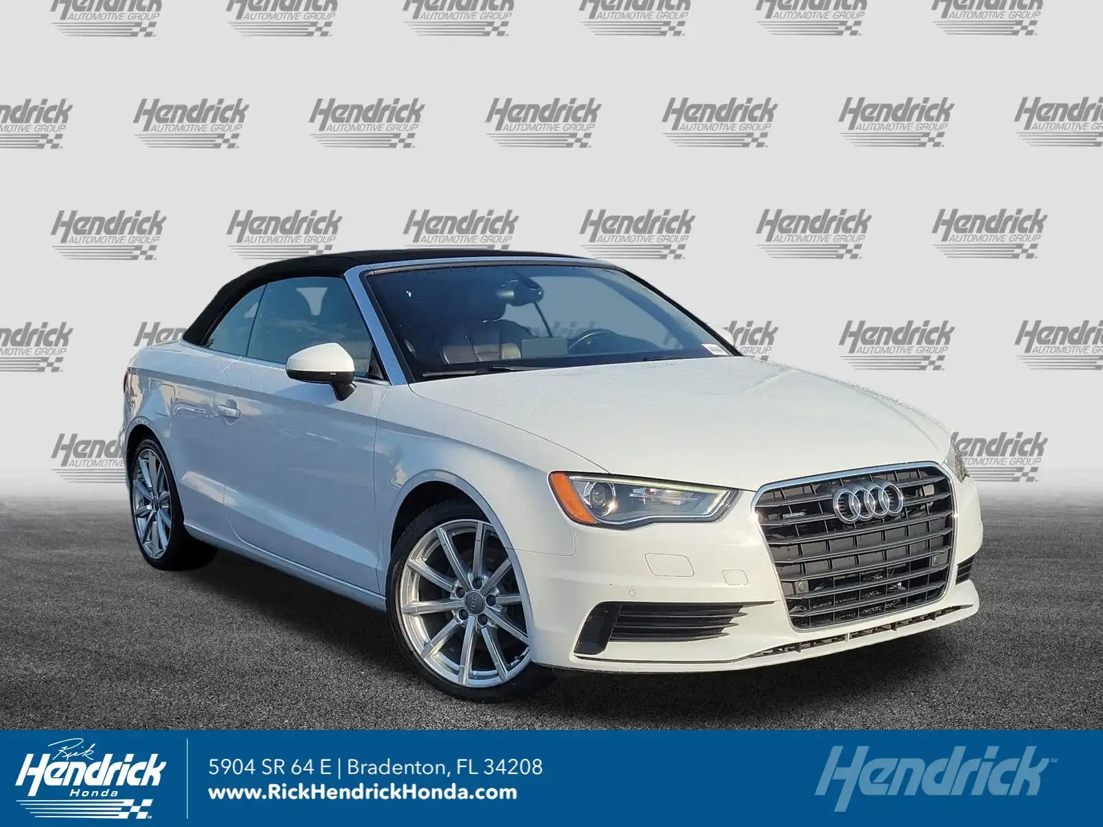 2015 Audi A3 Cabriolet 2.0T quattro S tronic Premium Plus's photo