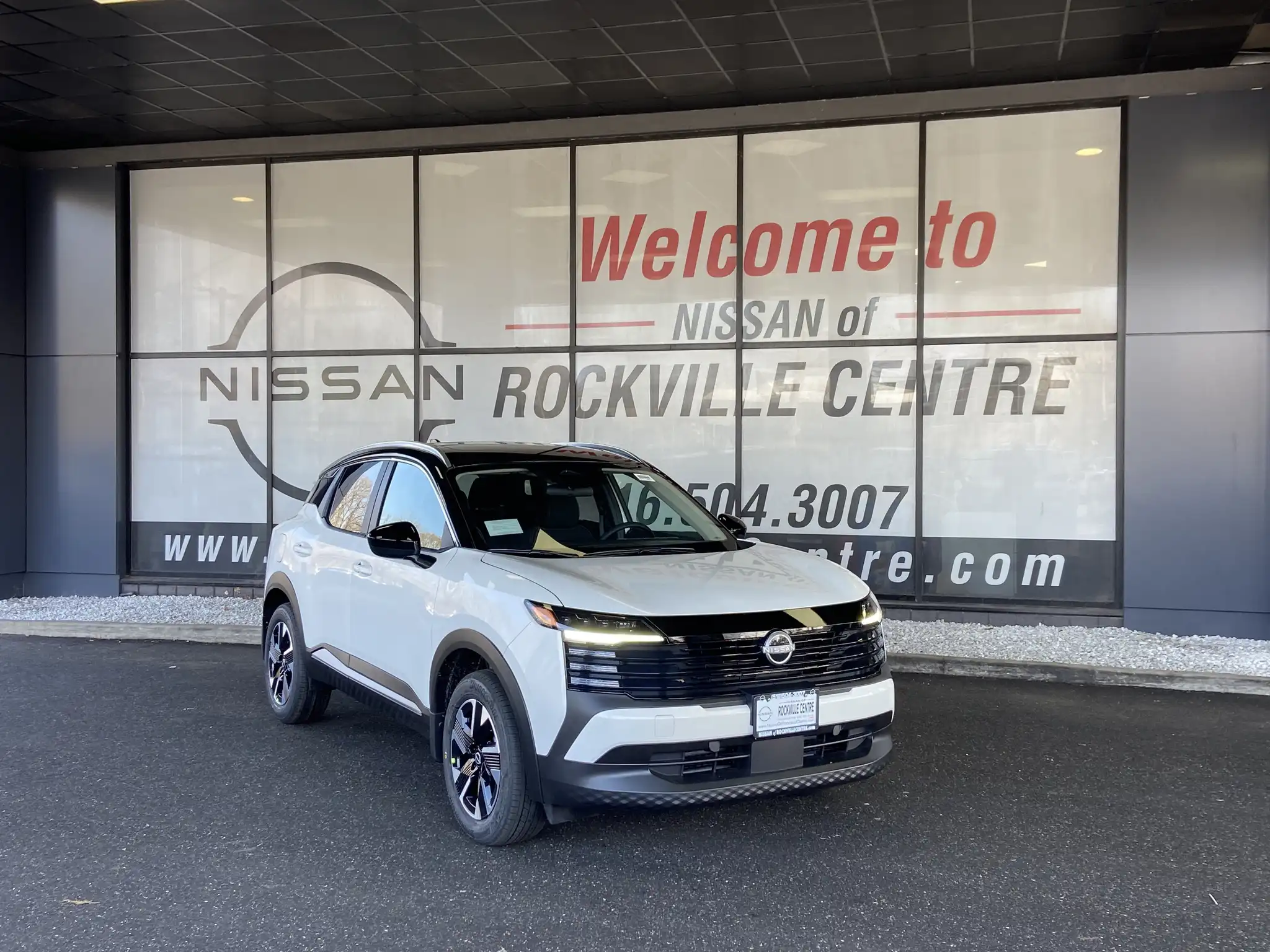 2026 Nissan Kicks 2.0 SV AWD's photo