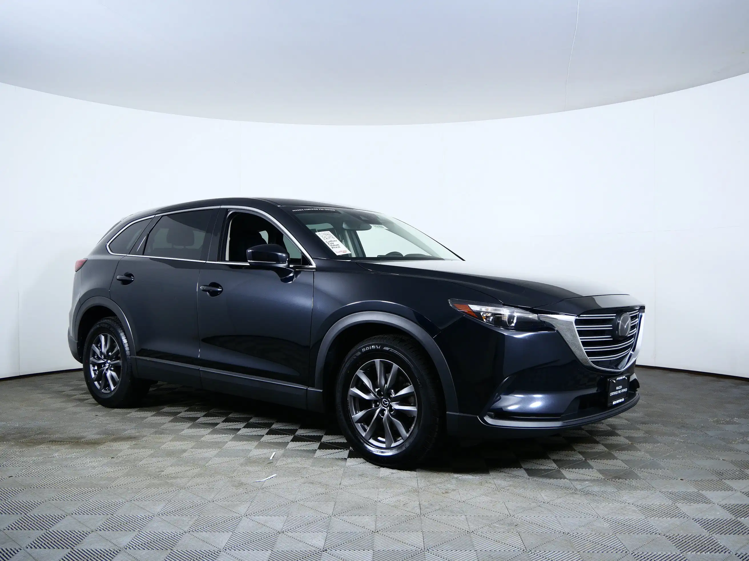 2023 Mazda CX-9 Touring AWD's photo