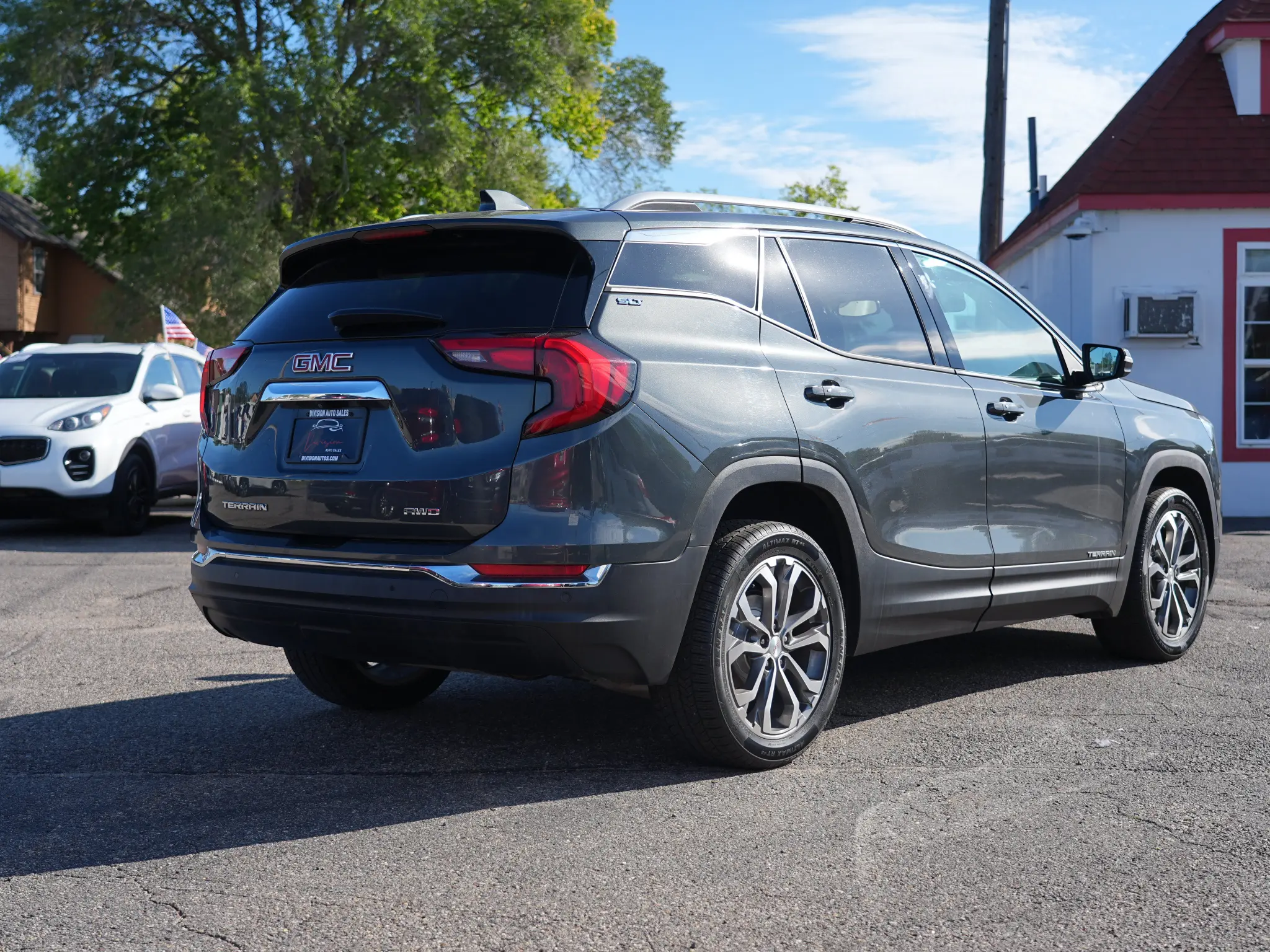 2019 GMC Terrain SLT AWD photo 3